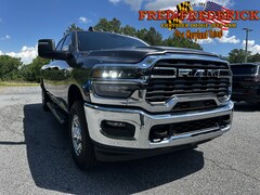 2025 Ram 3500 TRADESMAN CREW CAB 4X4 8' BOX Pickup