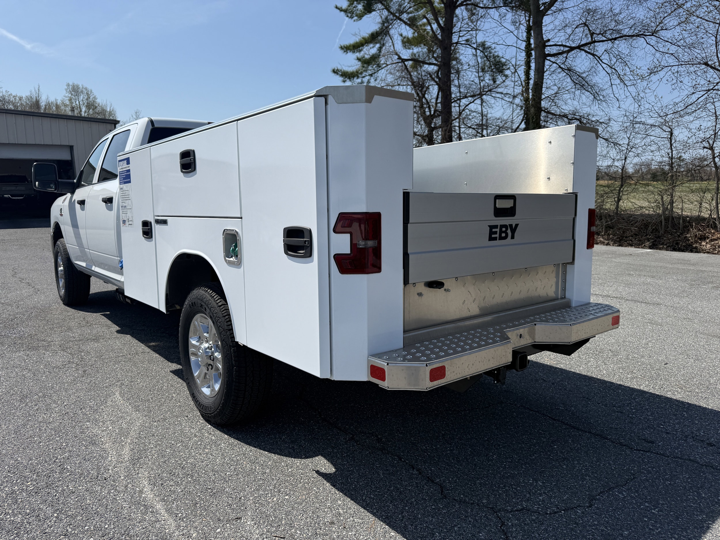2026 RAM 3500 Chassis Tradesman - Photo 6