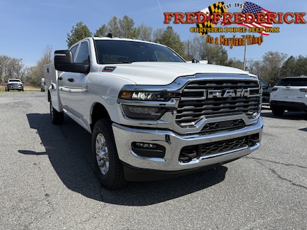 2026 Ram 3500 Chassis Cab TRADESMAN CREW 4X4 W/ 9' EBY RENEGADE UTILITY UTILITY TRUCK