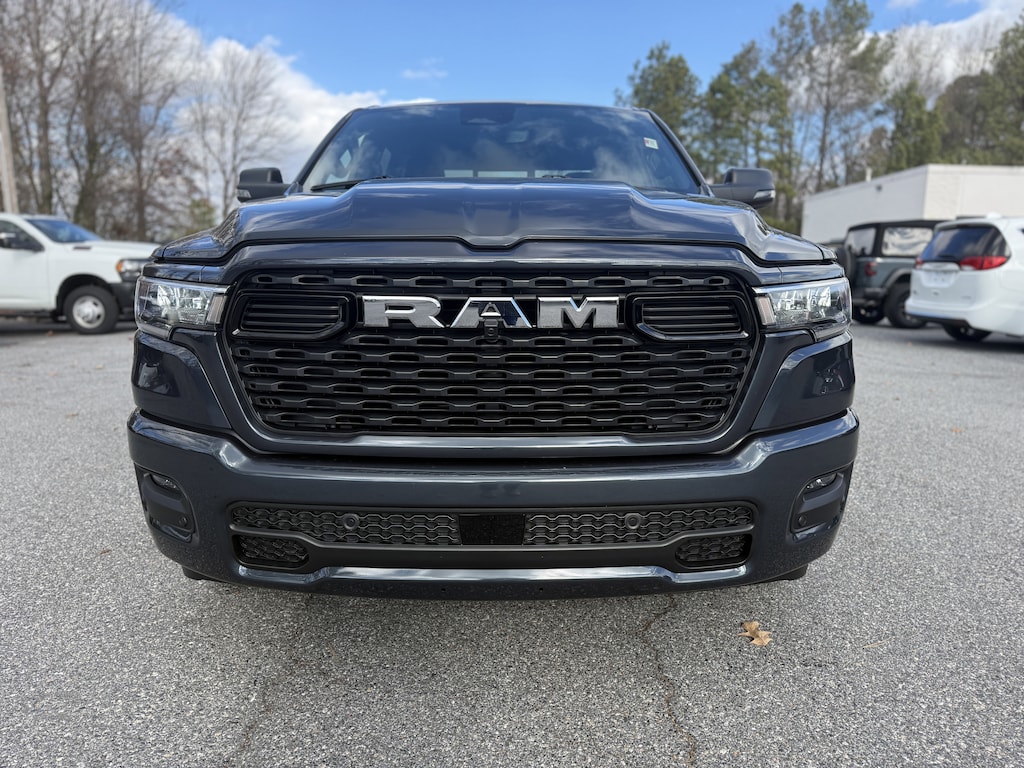 New 2026 Ram 1500 BIG HORN CREW CAB 4X4 5'7 BOX Pickup