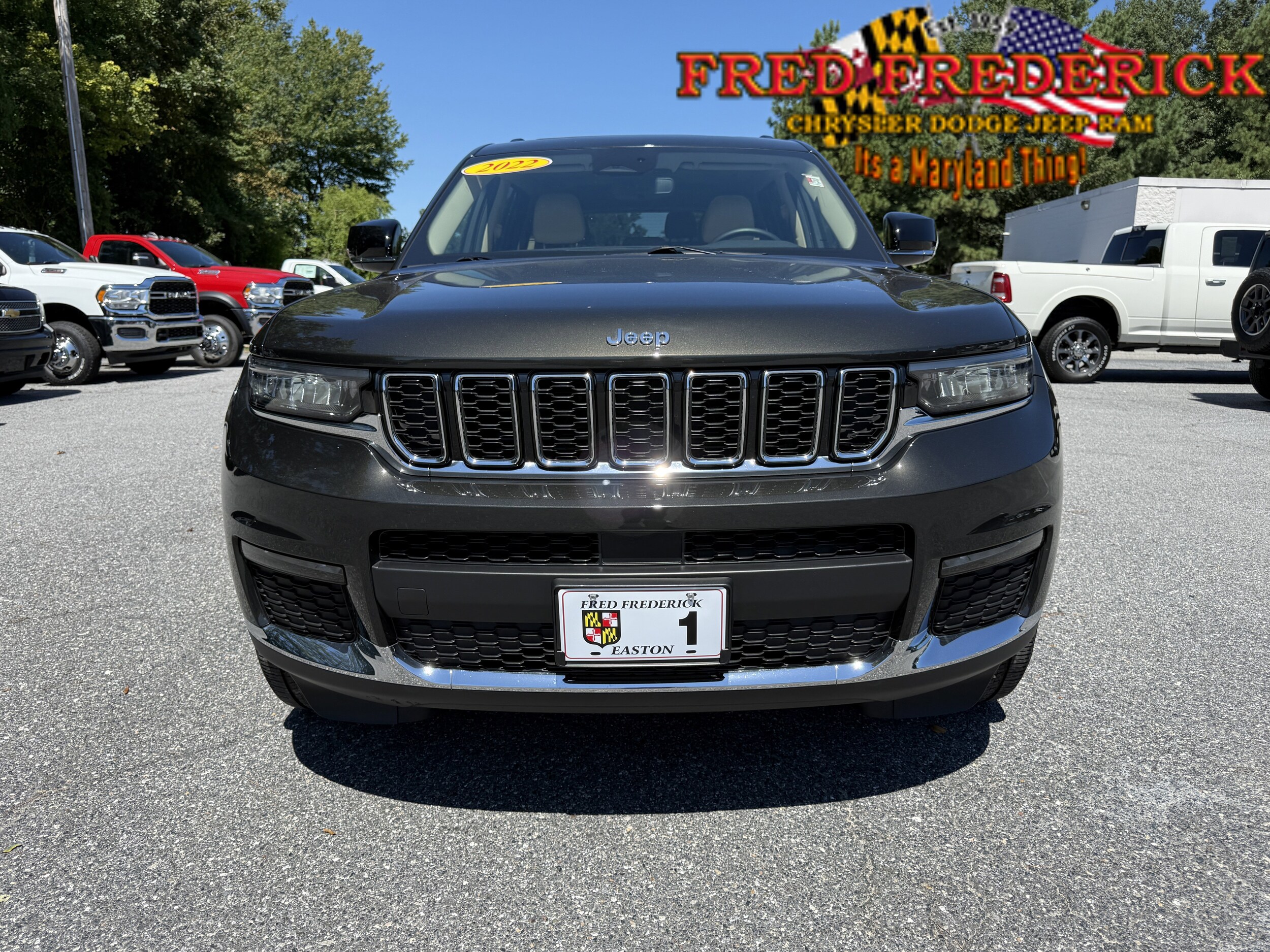 2022 Jeep Cherokee Limited photo 2