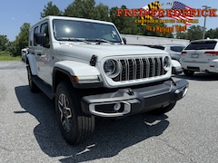 2025 Jeep Wrangler 4-DOOR SAHARA Sport Utility