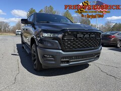 2026 Ram 1500 BIG HORN CREW CAB 4X4 5'7 BOX Pickup