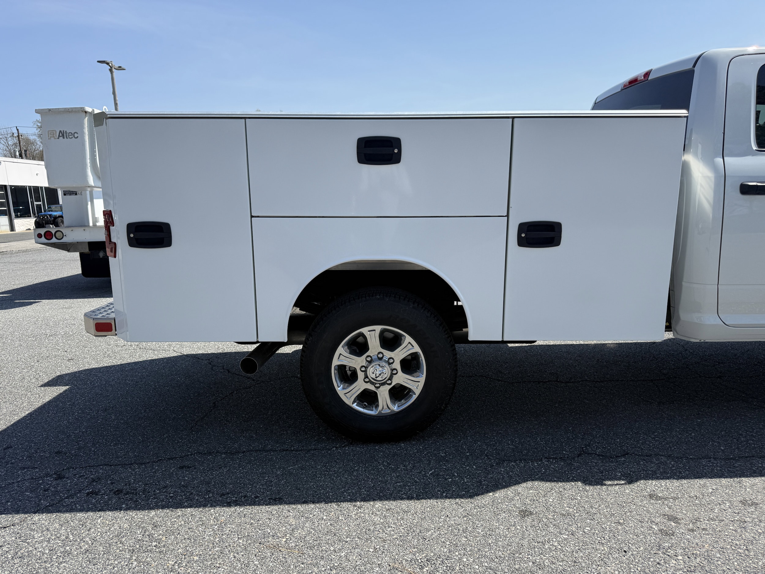 2026 RAM 3500 Chassis Tradesman - Photo 11