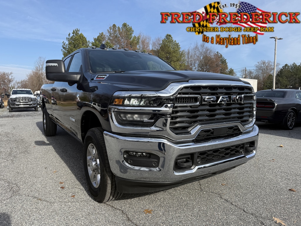 New 2026 Ram 3500 BIG HORN CREW CAB 4X4 8' BOX Pickup