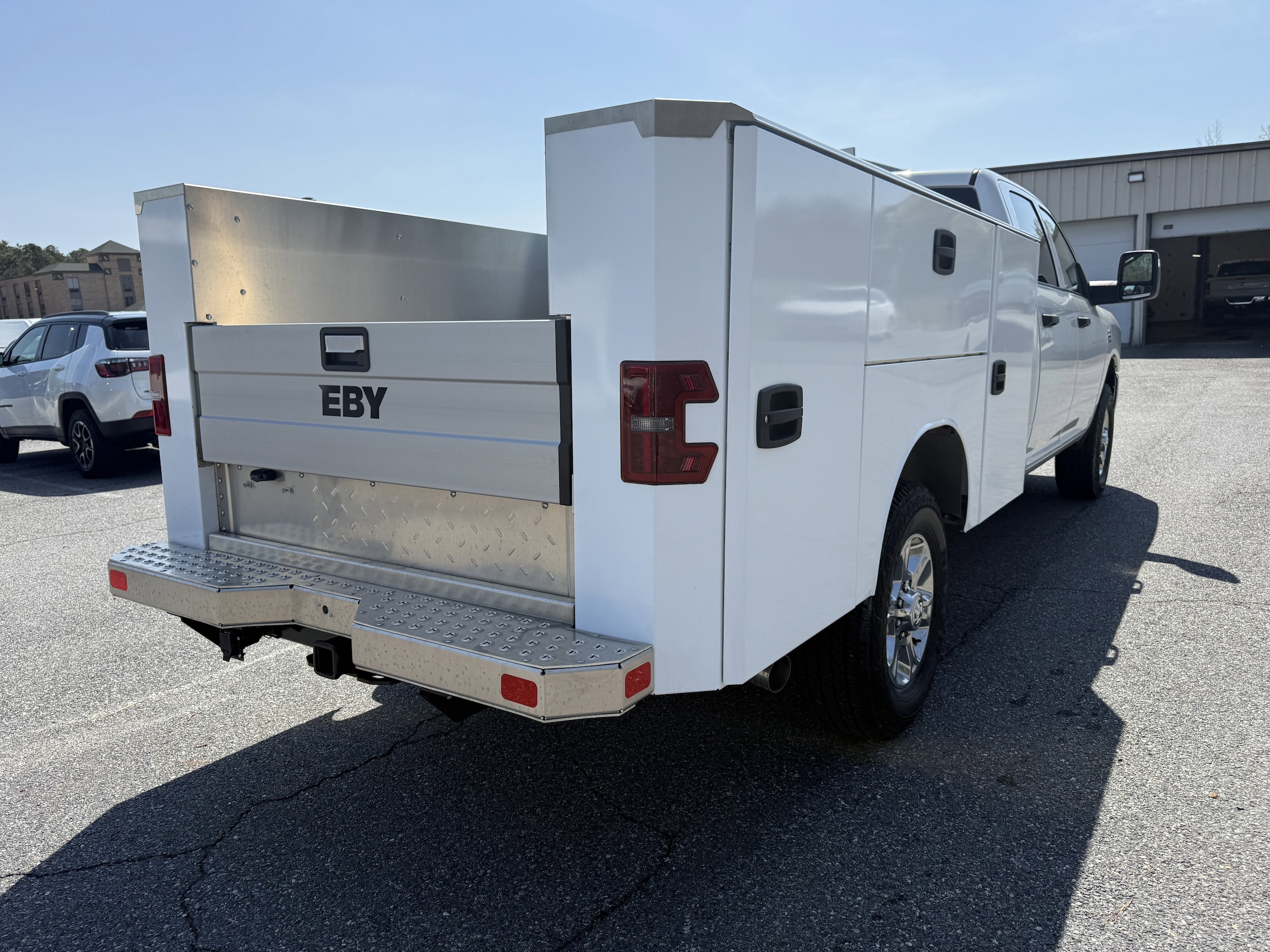 2026 RAM 3500 Chassis Tradesman - Photo 9