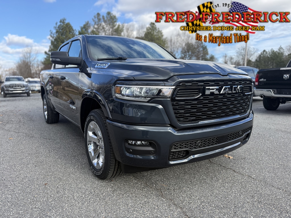 New 2026 Ram 1500 BIG HORN CREW CAB 4X4 5'7 BOX Pickup