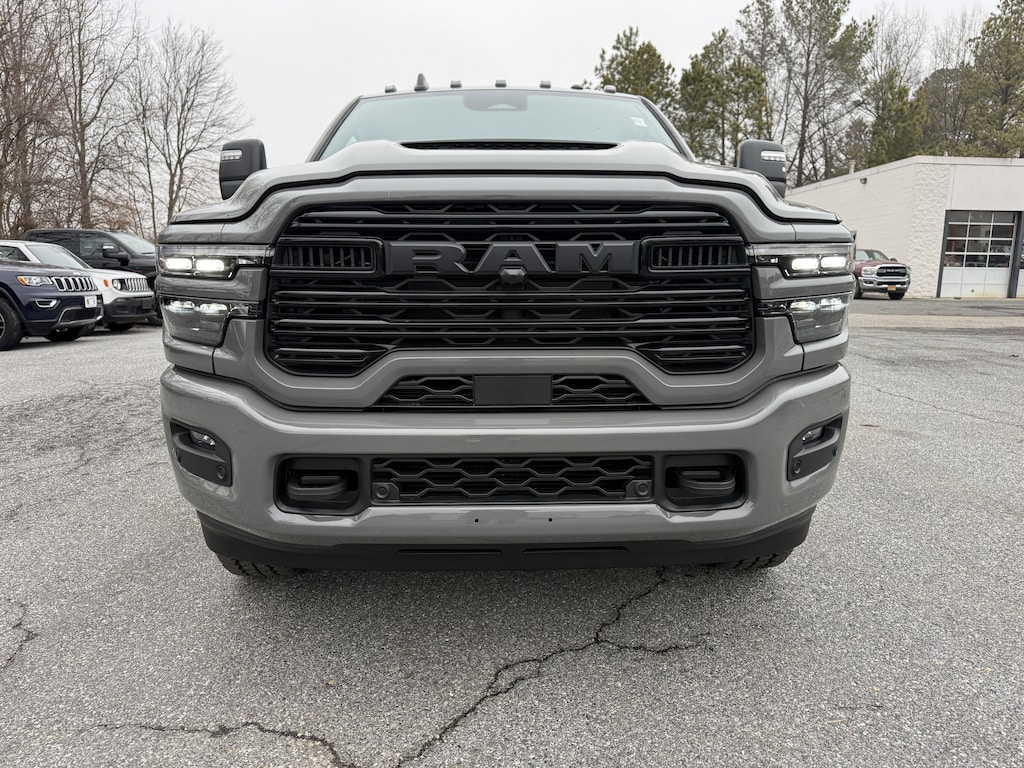 New 2026 Ram 2500 LARAMIE CREW CAB 4X4 6'4 BOX Pickup