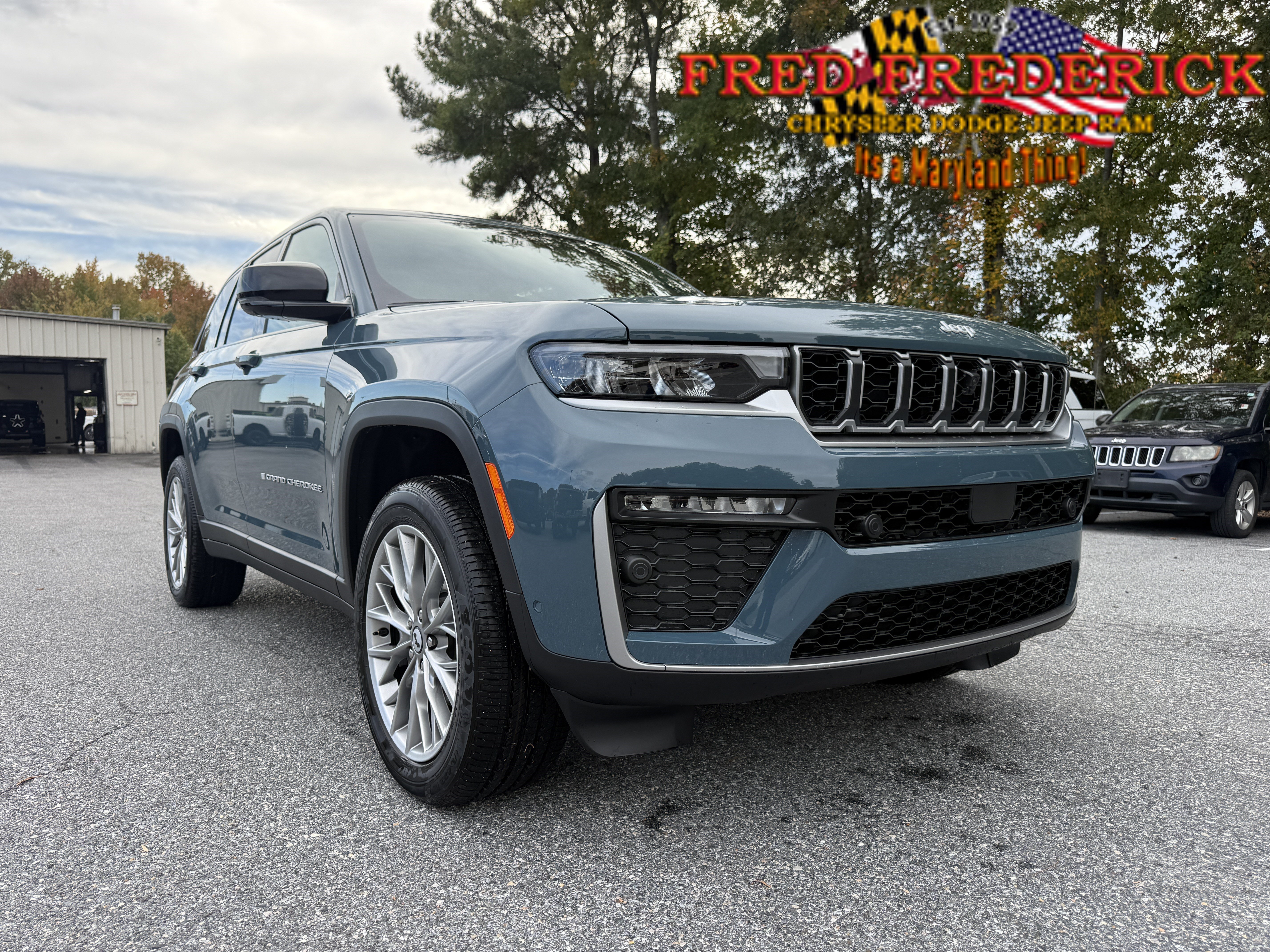 2027 Jeep Grand Cherokee Sport Utility 