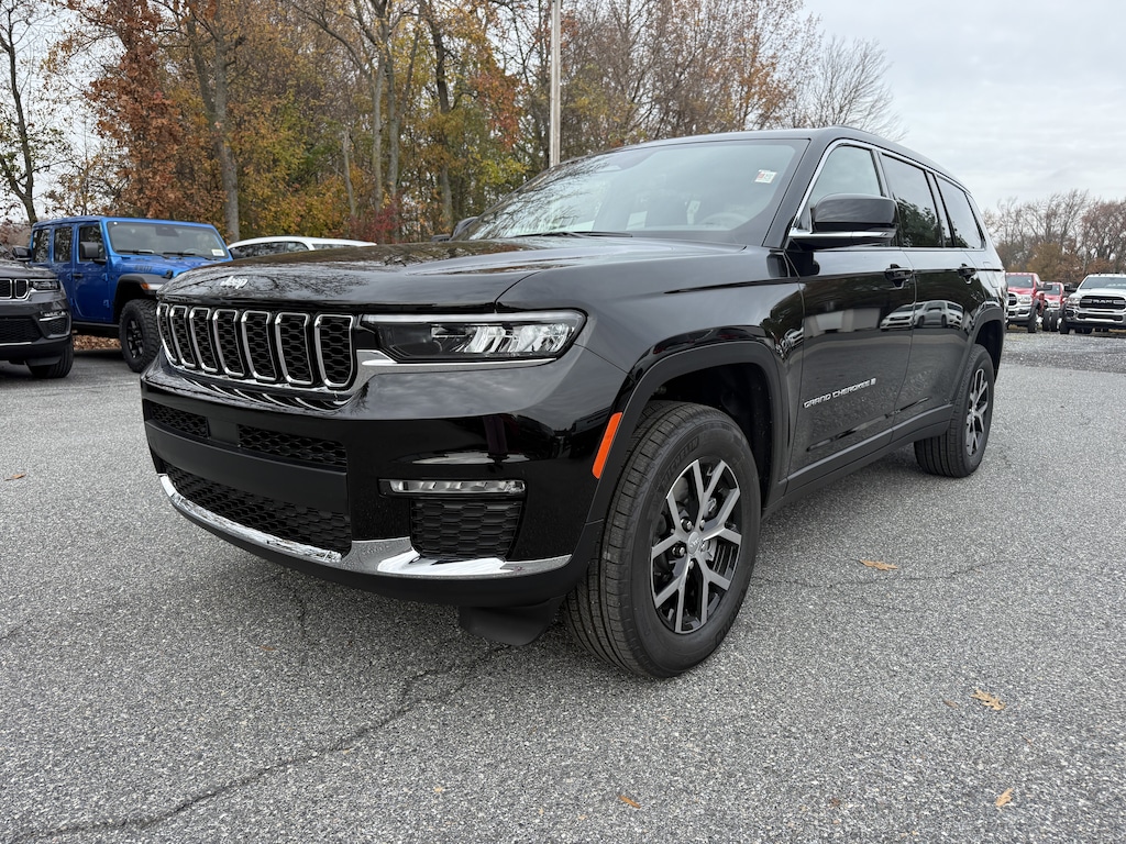 New 2025 Jeep Grand Cherokee L LIMITED 4X4 Sport Utility
