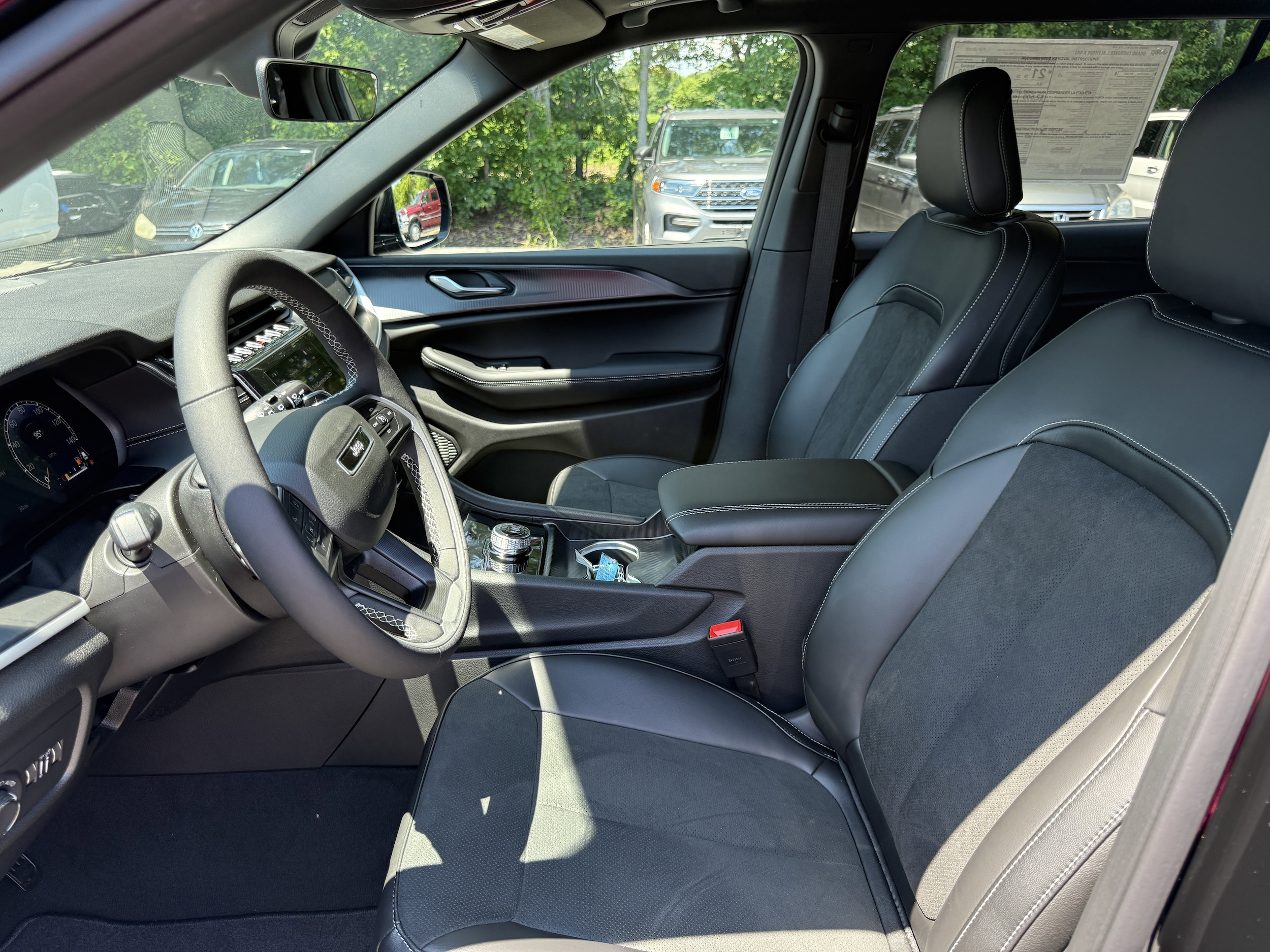 2025 Jeep Grand Cherokee L Altitude - Photo 15