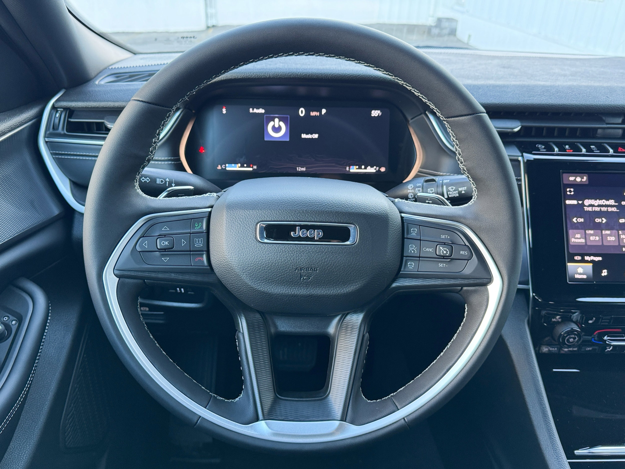 2025 Jeep Grand Cherokee Altitude - Photo 18