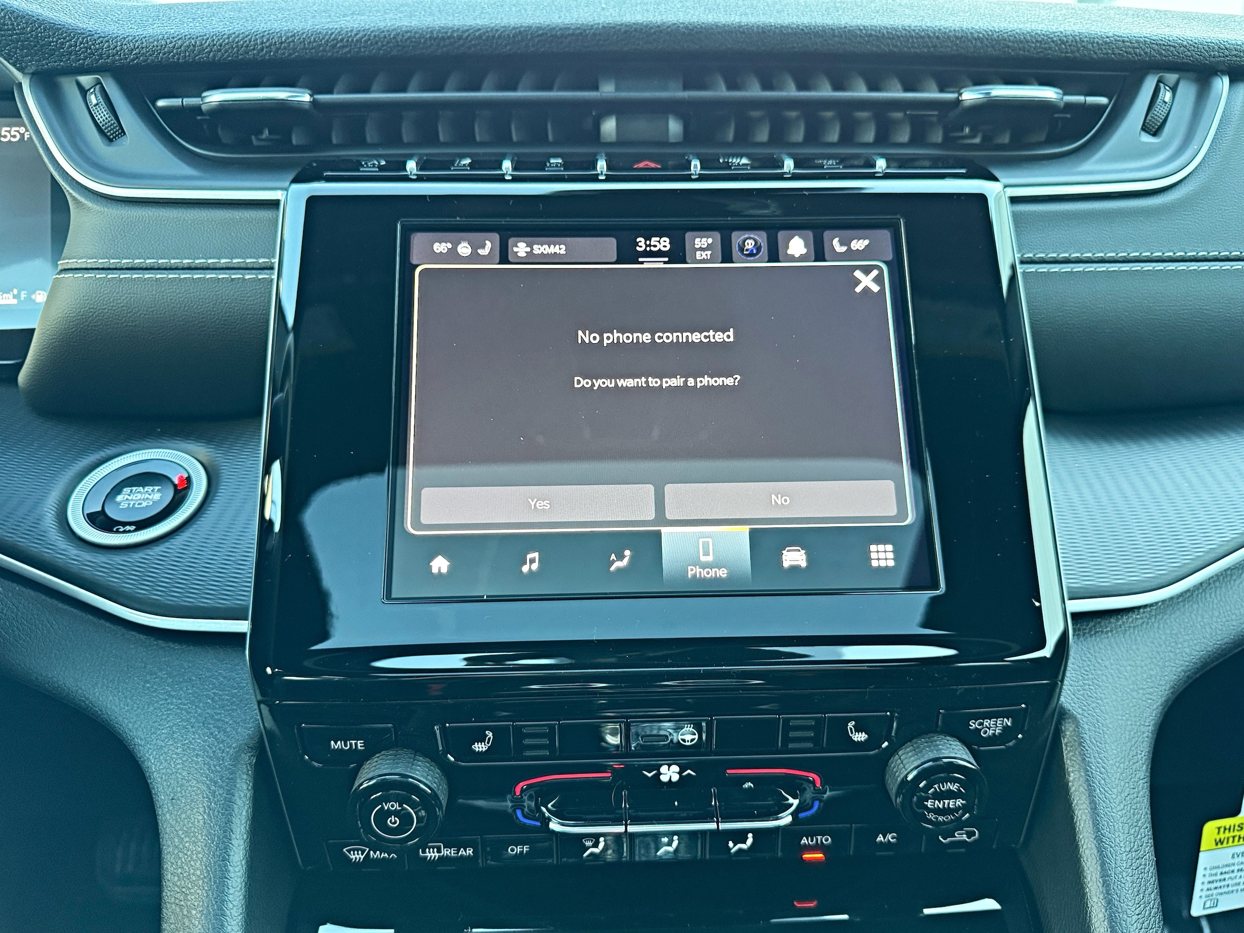 2025 Jeep Grand Cherokee Altitude - Photo 25
