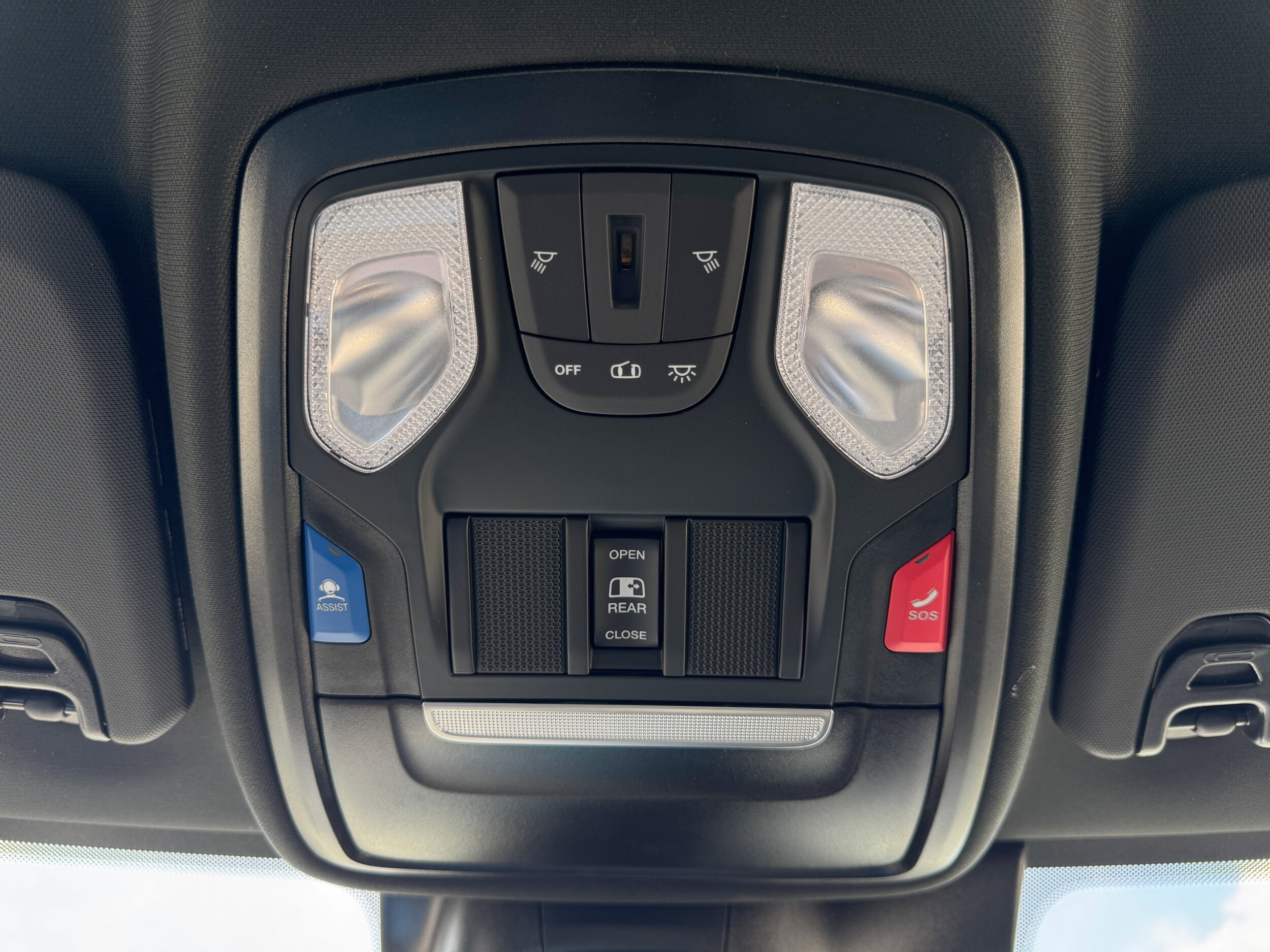 2025 RAM 2500 Tradesman - Photo 24