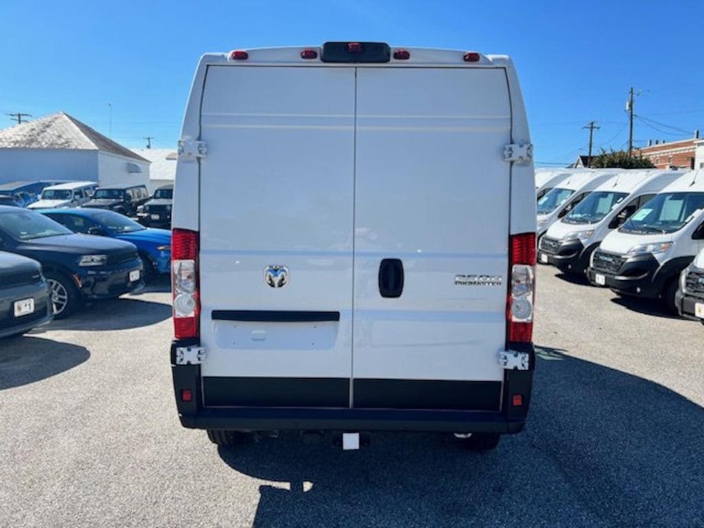 New 2024 Ram ProMaster PROMASTER 2500 TRADESMAN CARGO VAN HIGH ROOF 159' Cargo Van