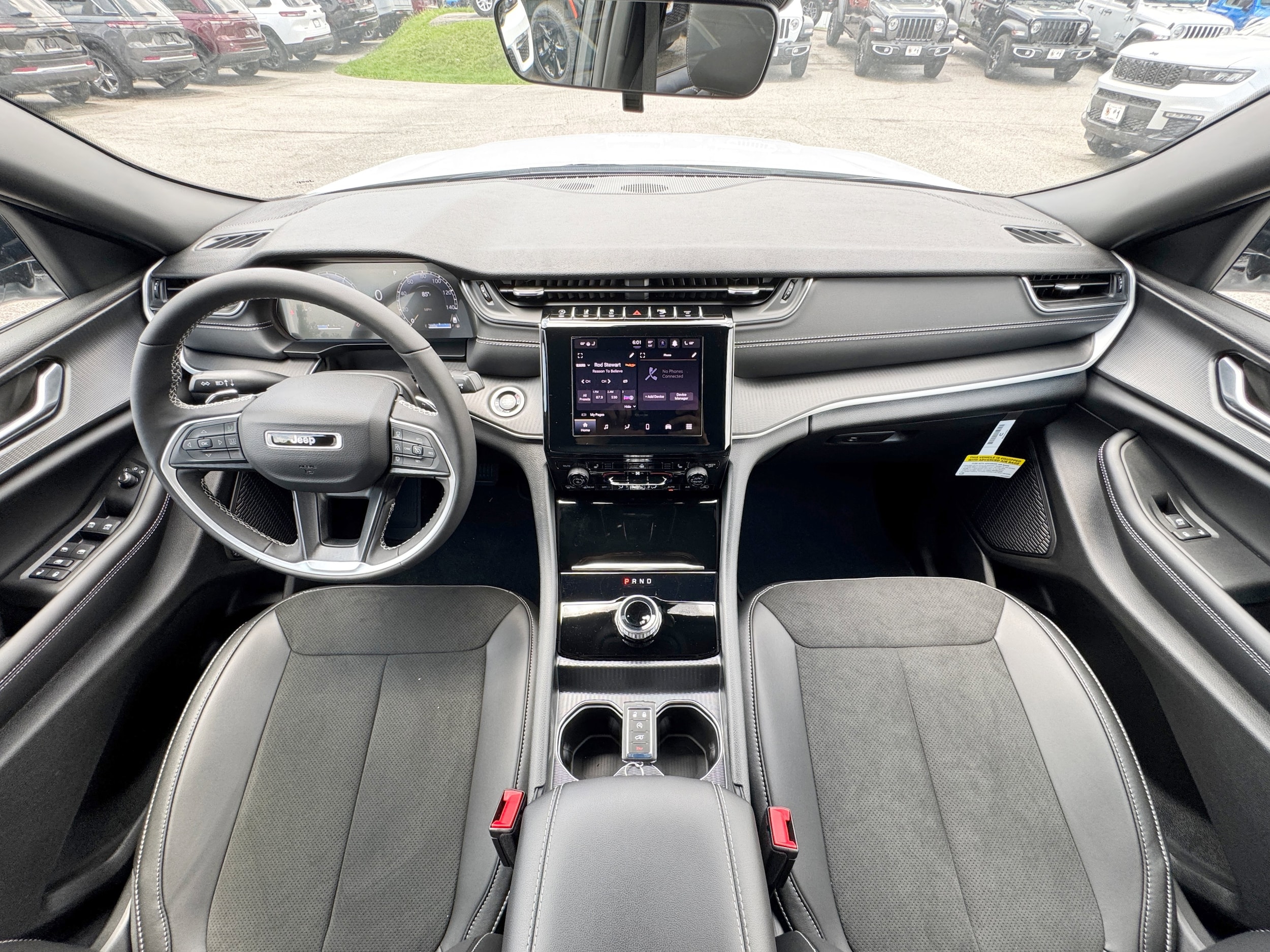 2025 Jeep Grand Cherokee L Altitude - Photo 32