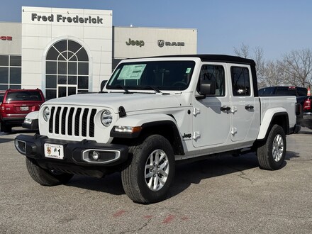 2023 Jeep Gladiator SPORT S 4X4 Pickup