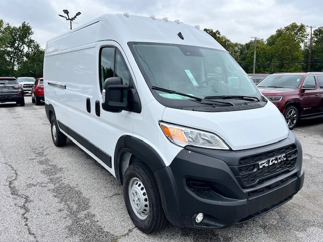 2024 Ram ProMaster 2500 photo 2