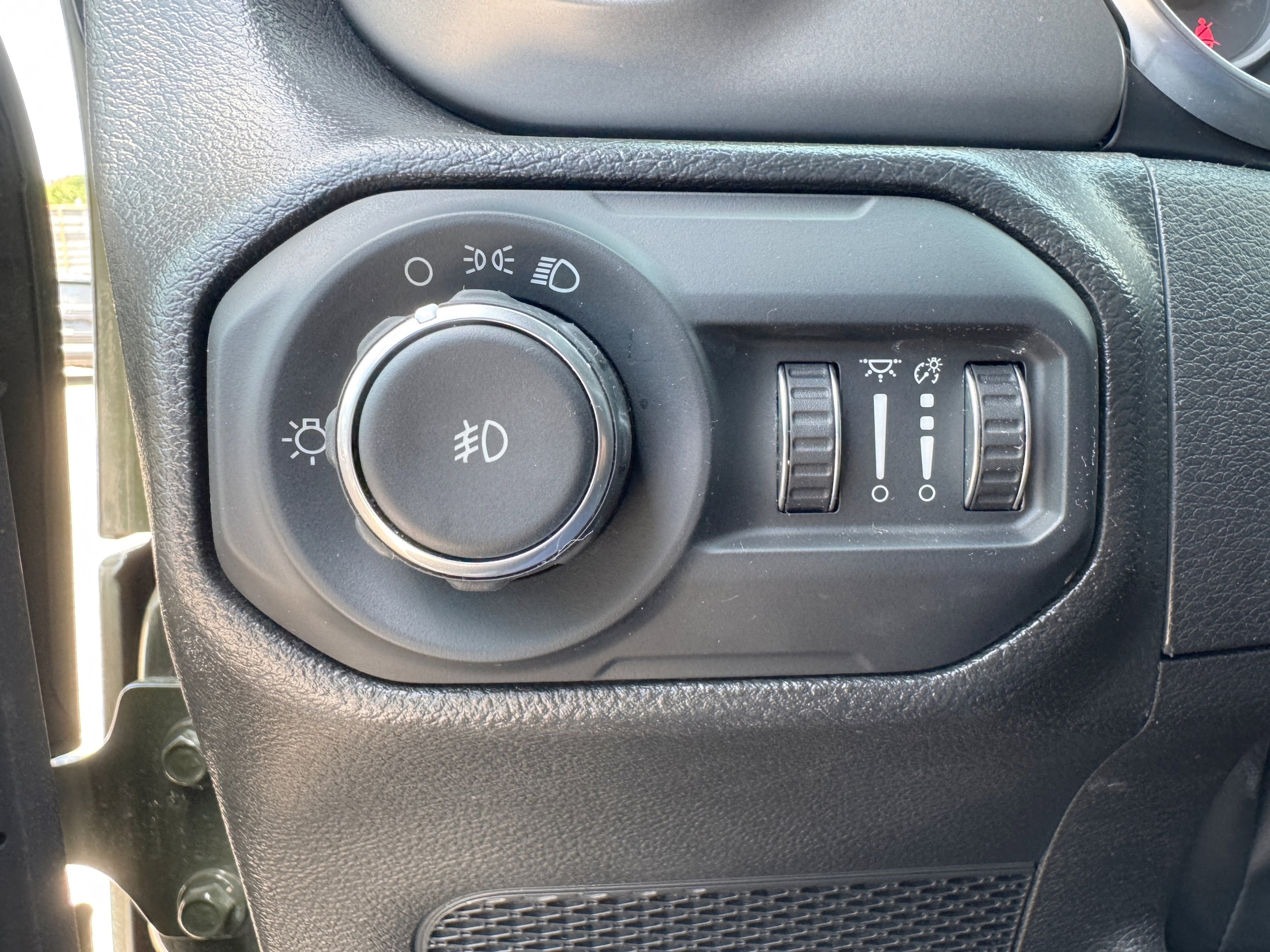 2022 Jeep Wrangler Unlimited Willys Sport - Photo 26