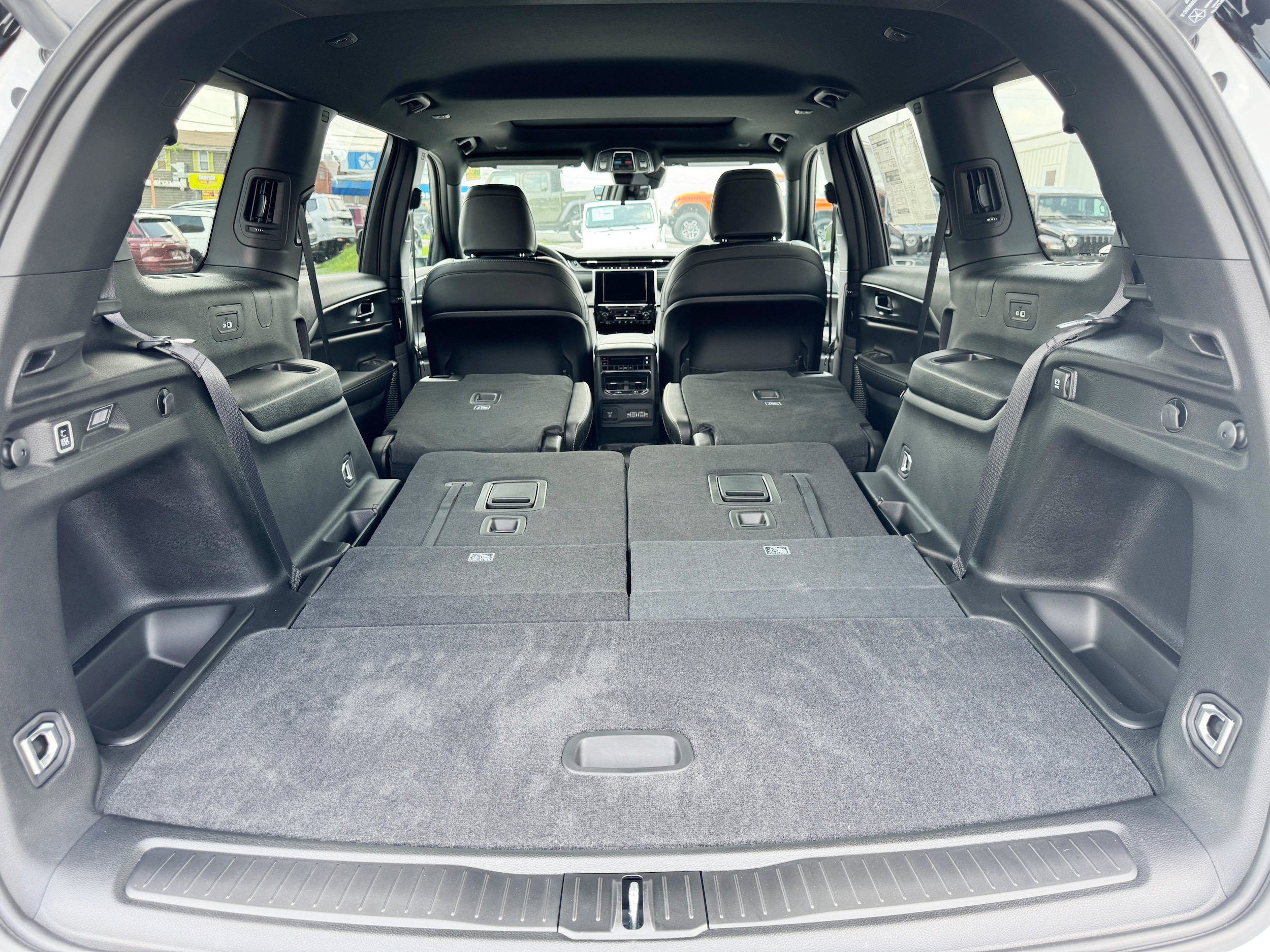 2025 Jeep Grand Cherokee L Altitude - Photo 30