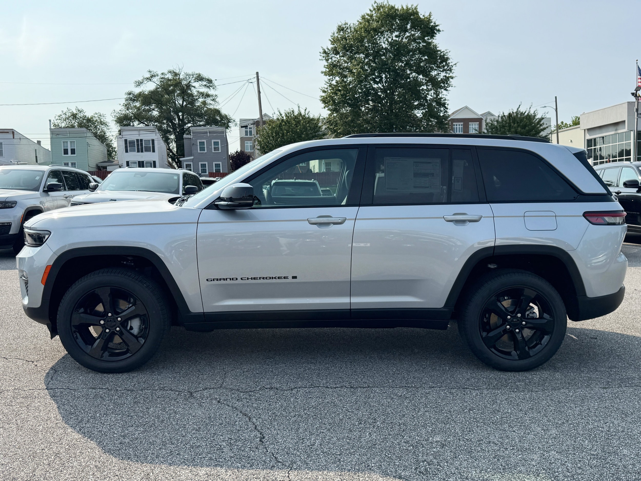 2025 Jeep Grand Cherokee Limited - Photo 8