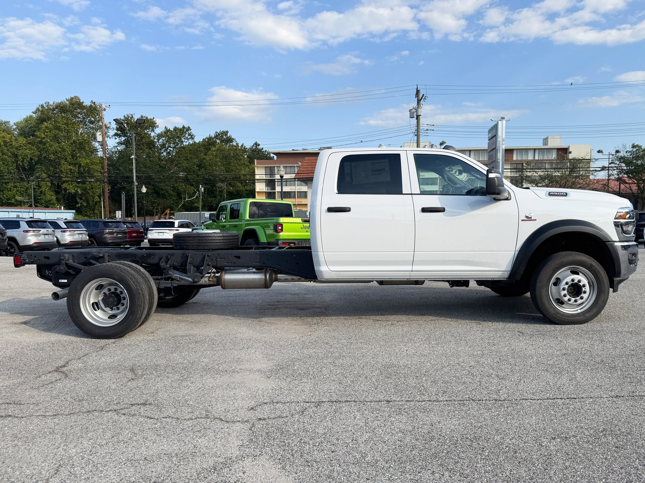 2025 Ram 4500 Tradesman photo 4