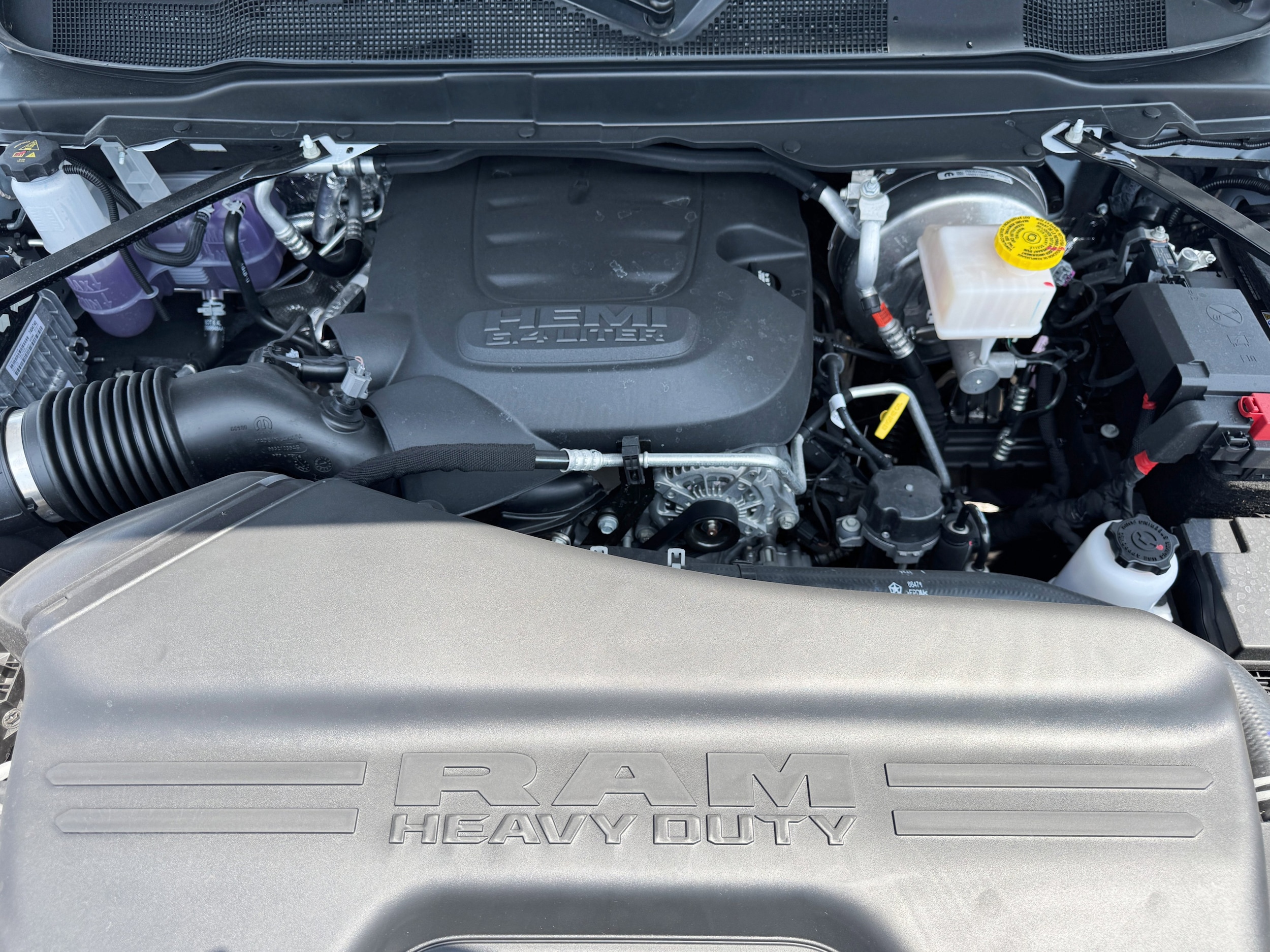 2025 RAM 2500 Tradesman - Photo 13