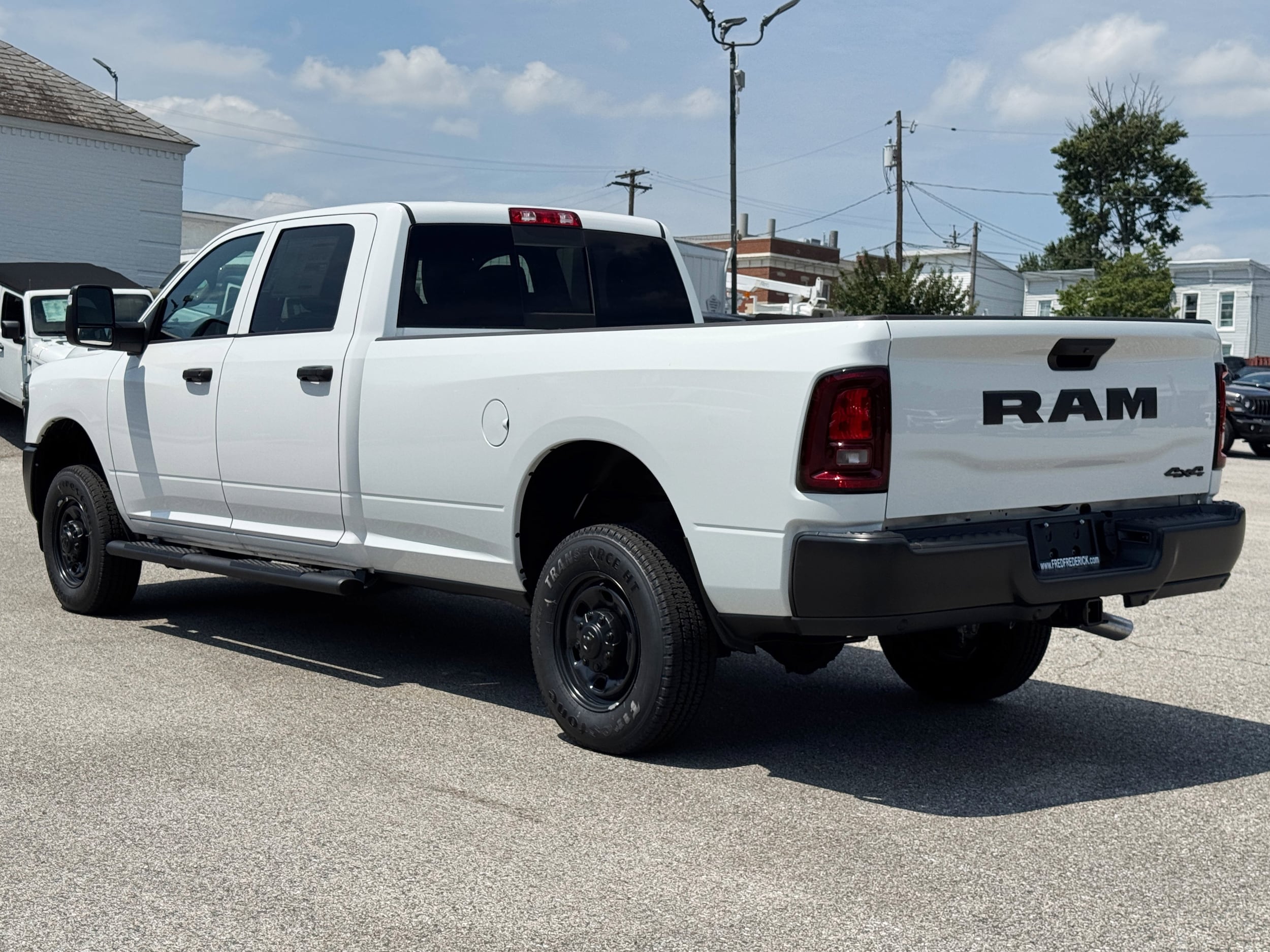 2025 RAM 2500 Tradesman - Photo 9