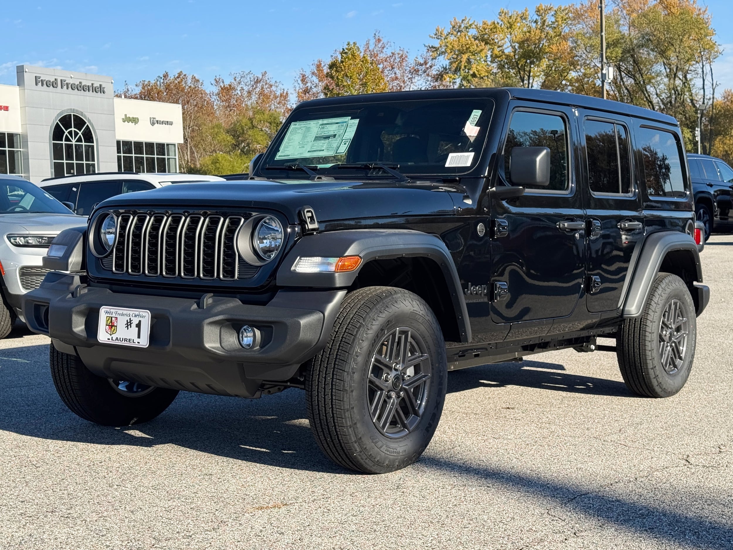 2025 Jeep Wrangler 4-Door Sport S's photo