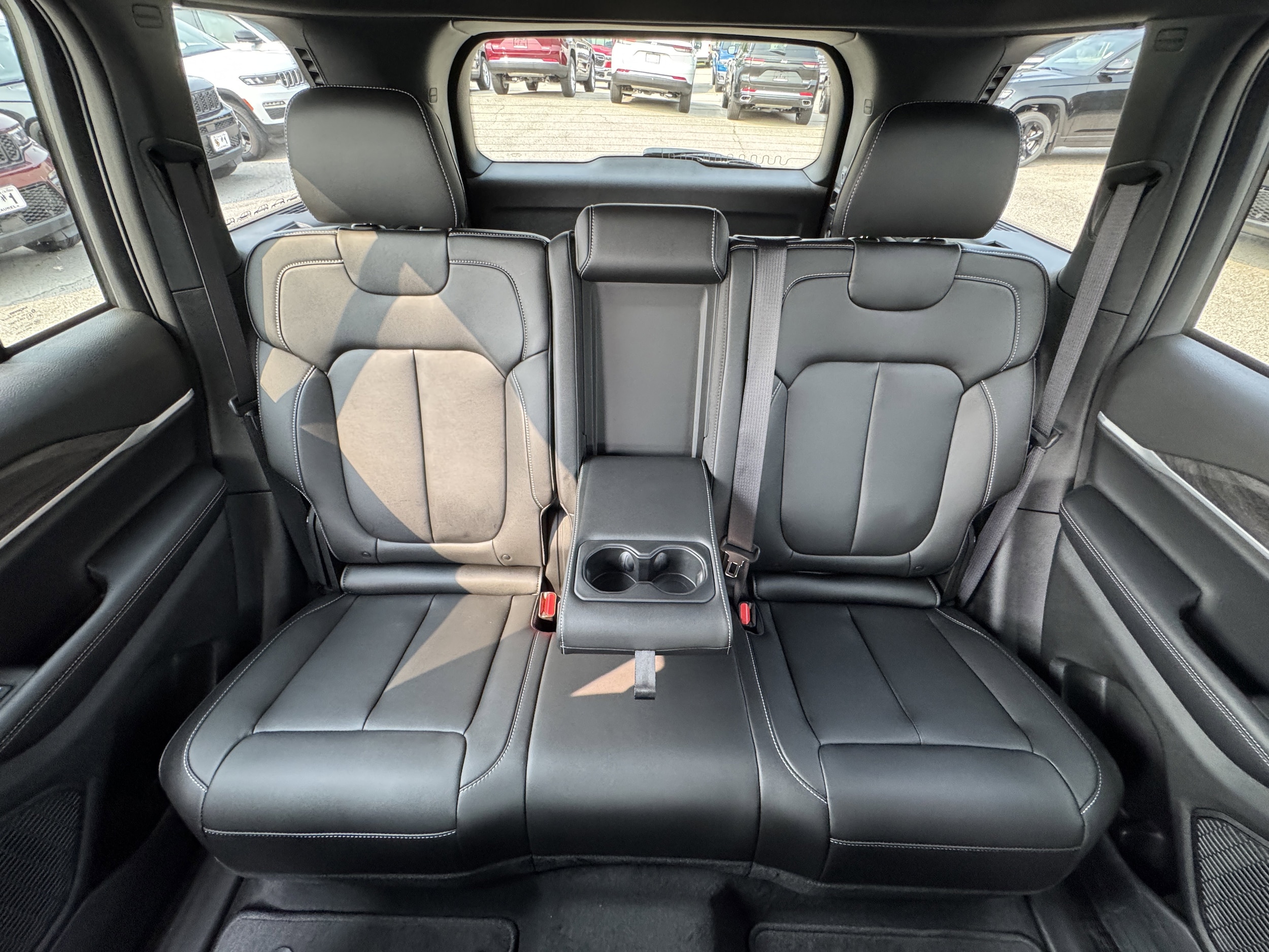 2025 Jeep Grand Cherokee Limited - Photo 28