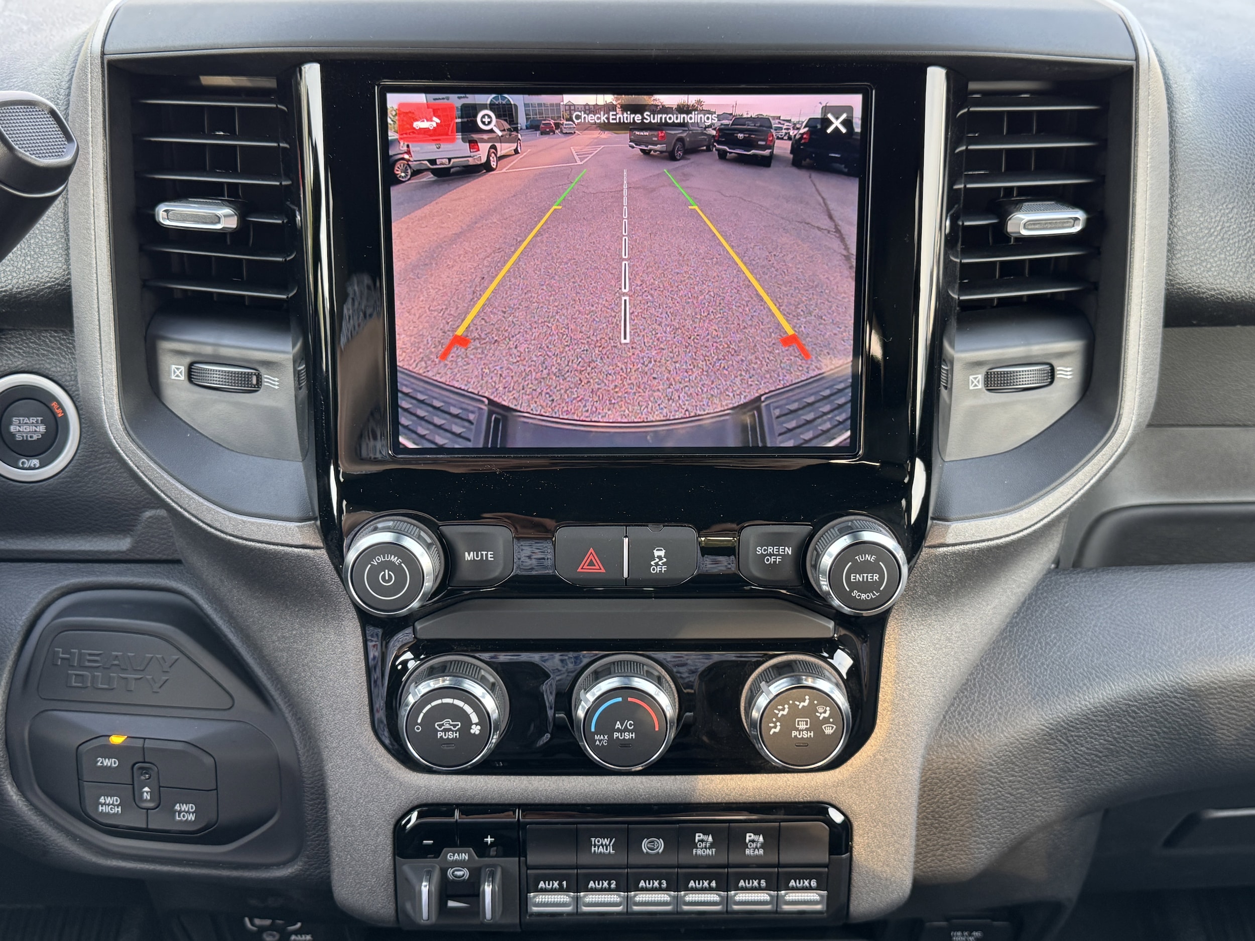 2025 RAM 2500 Tradesman - Photo 34