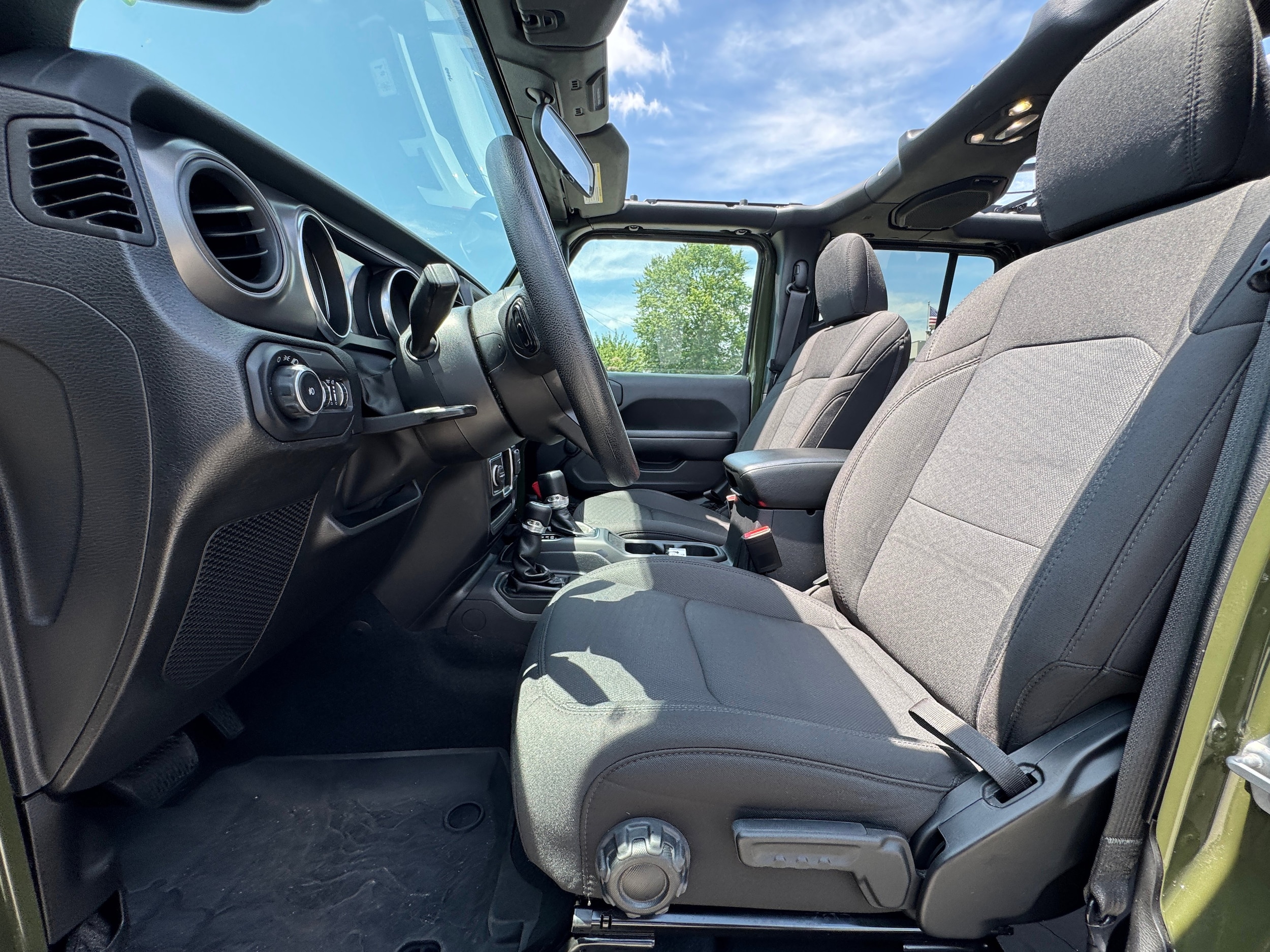 2022 Jeep Wrangler Unlimited Willys Sport - Photo 12