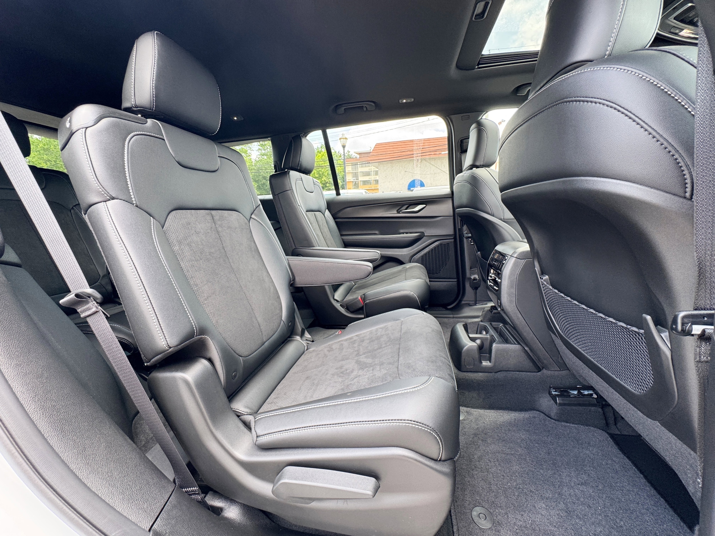 2025 Jeep Grand Cherokee L Altitude - Photo 23