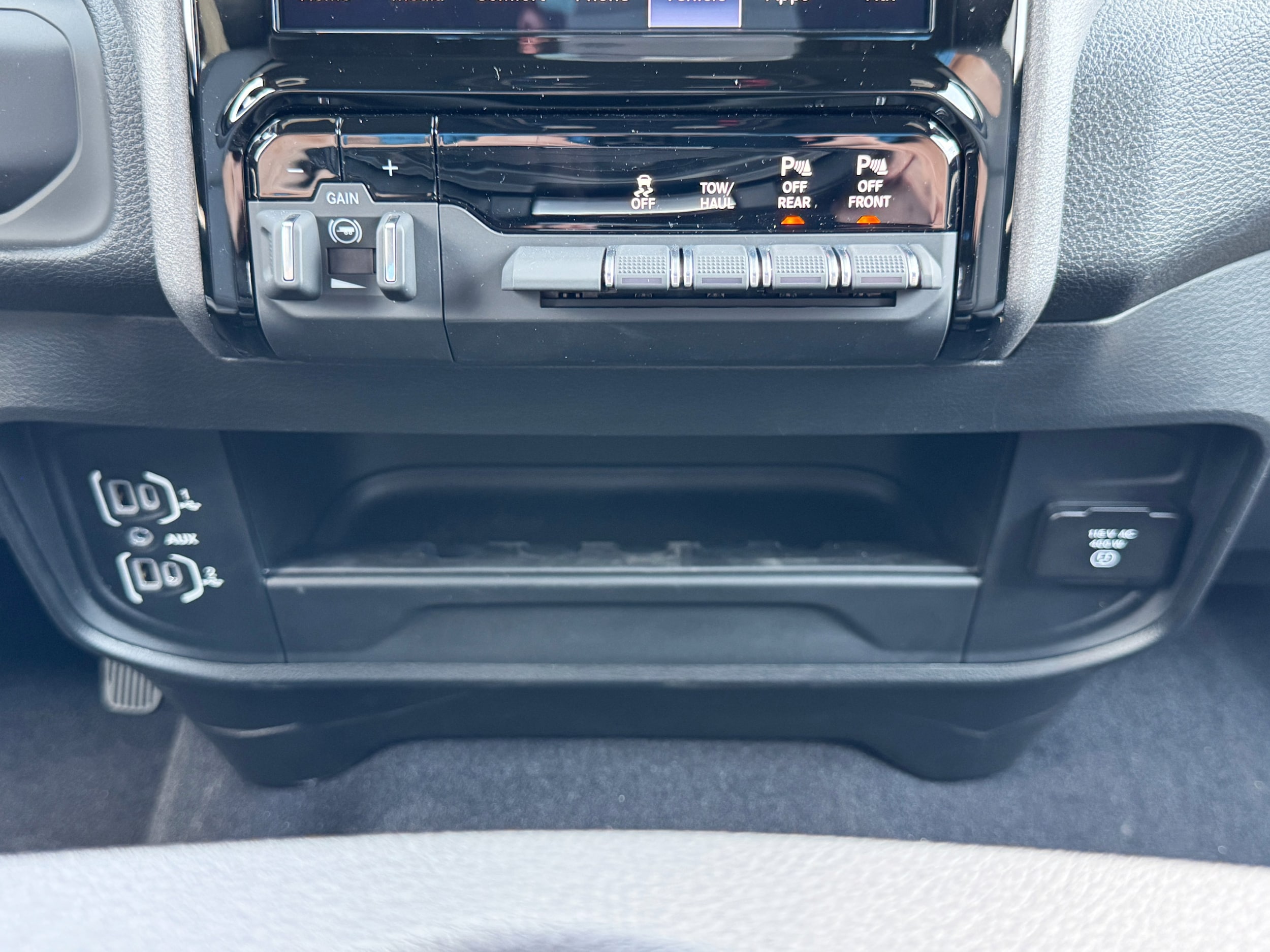 2025 RAM 2500 Tradesman - Photo 22
