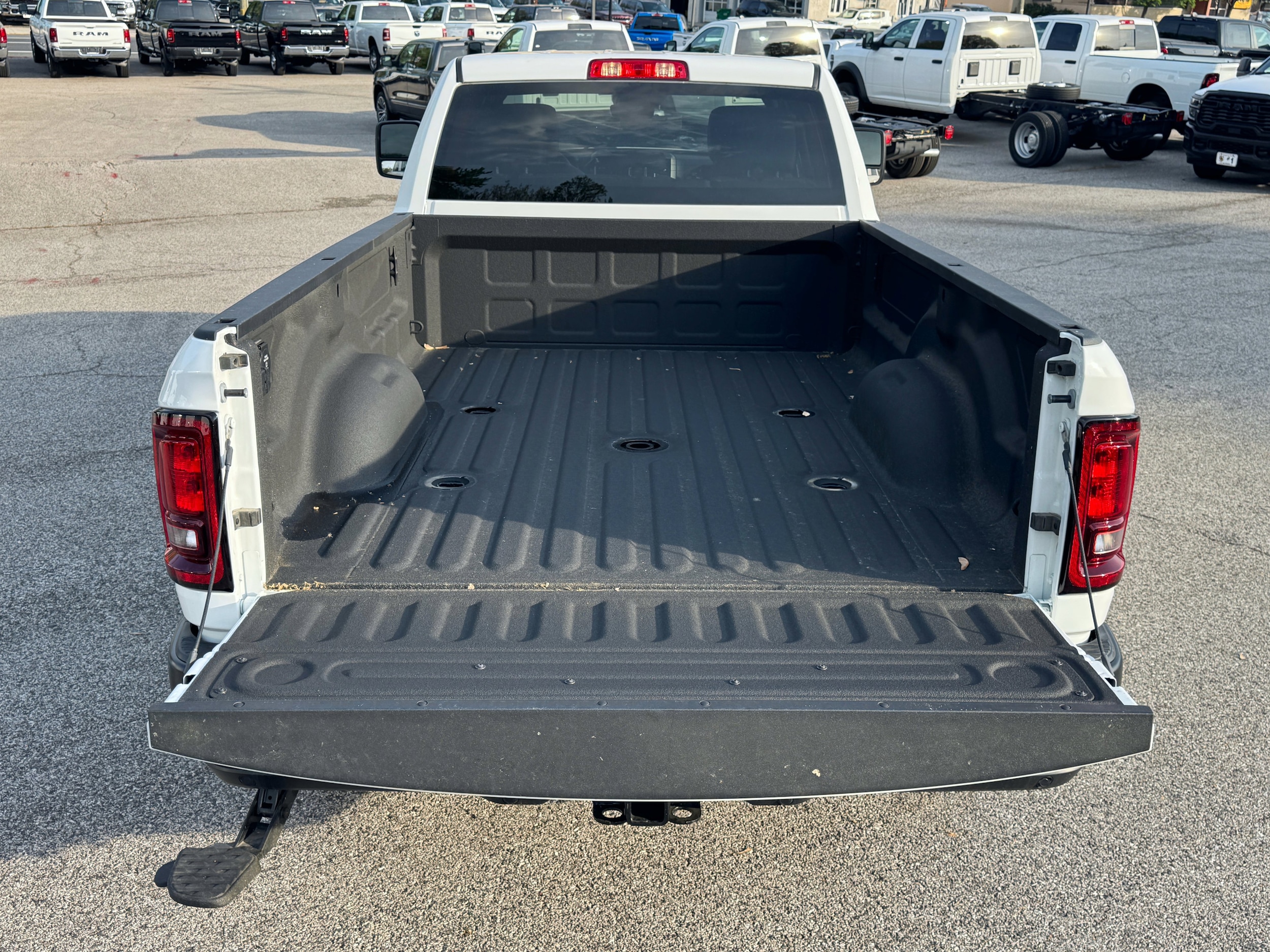2025 RAM 2500 Tradesman - Photo 7