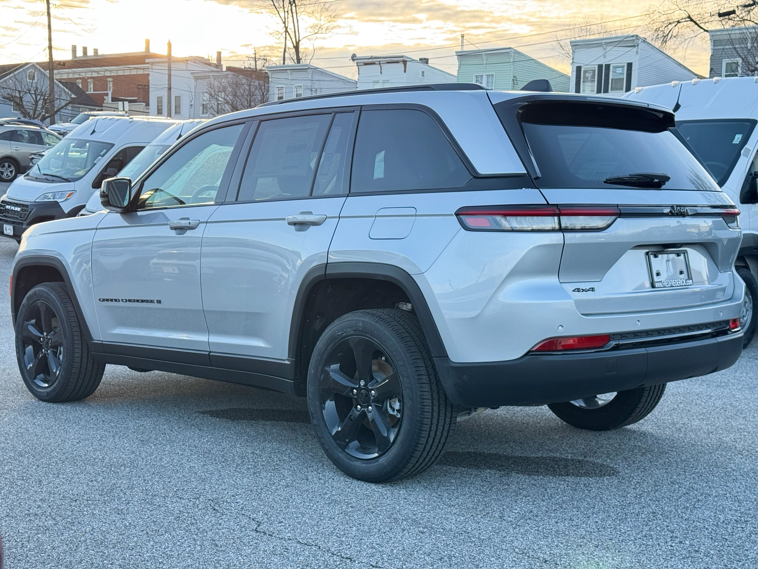 2025 Jeep Grand Cherokee Altitude - Photo 7
