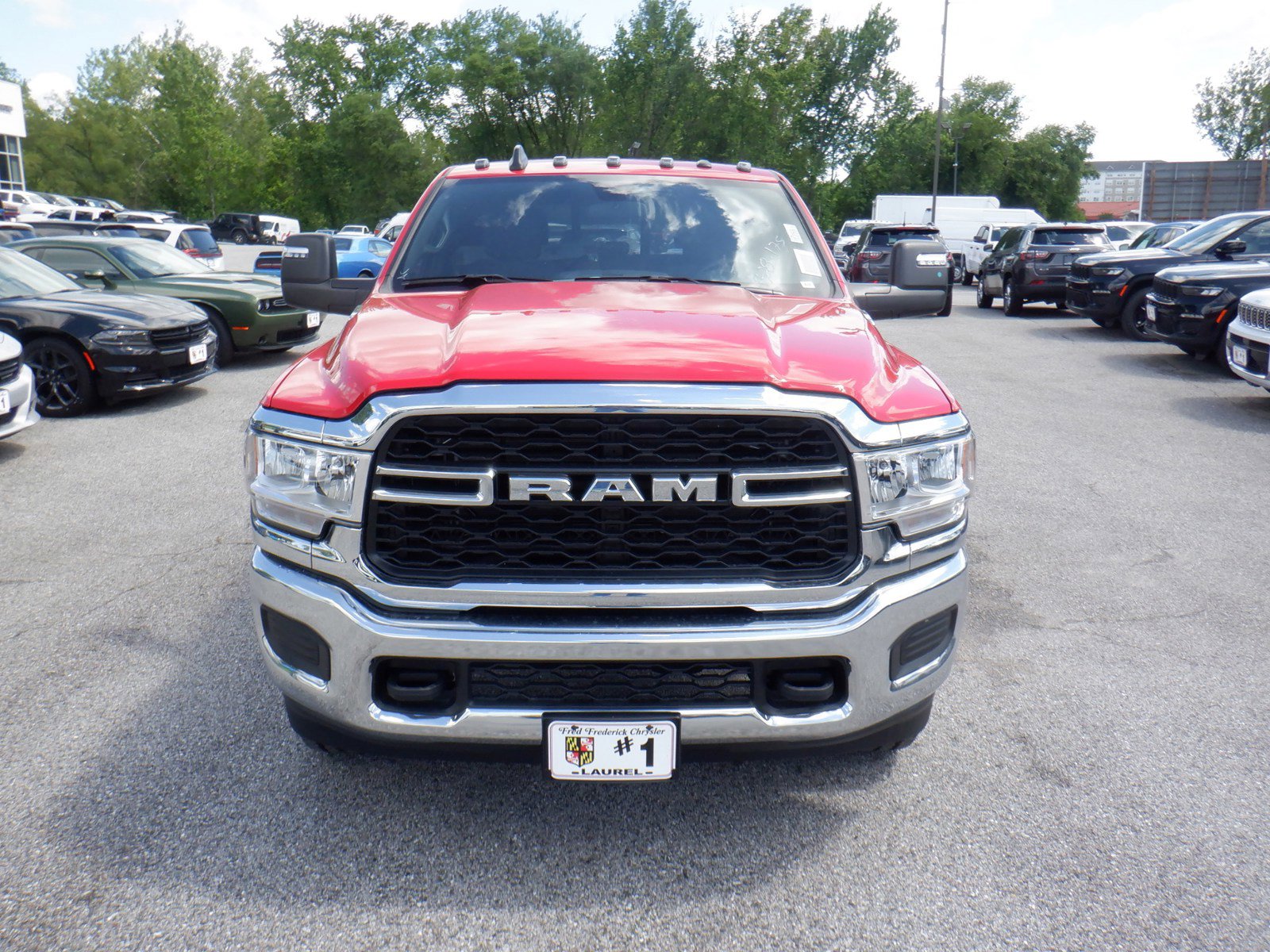 2024 Ram 2500 Tradesman photo 4