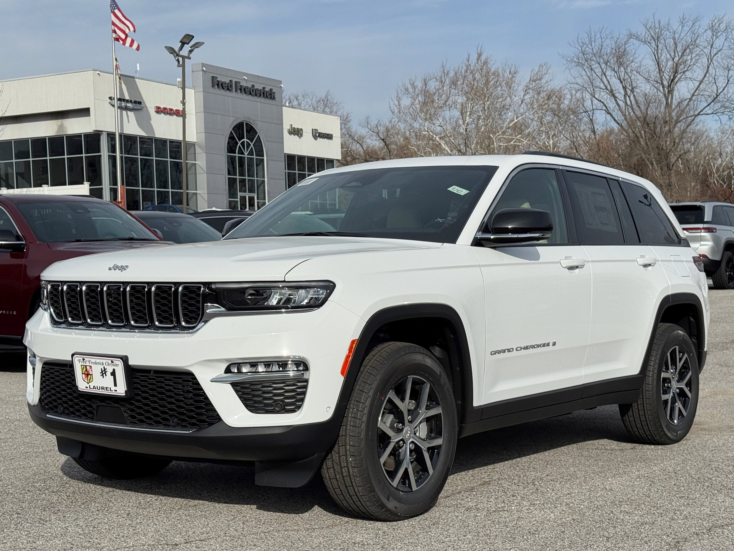 2025 Jeep Grand Cherokee Limited's photo