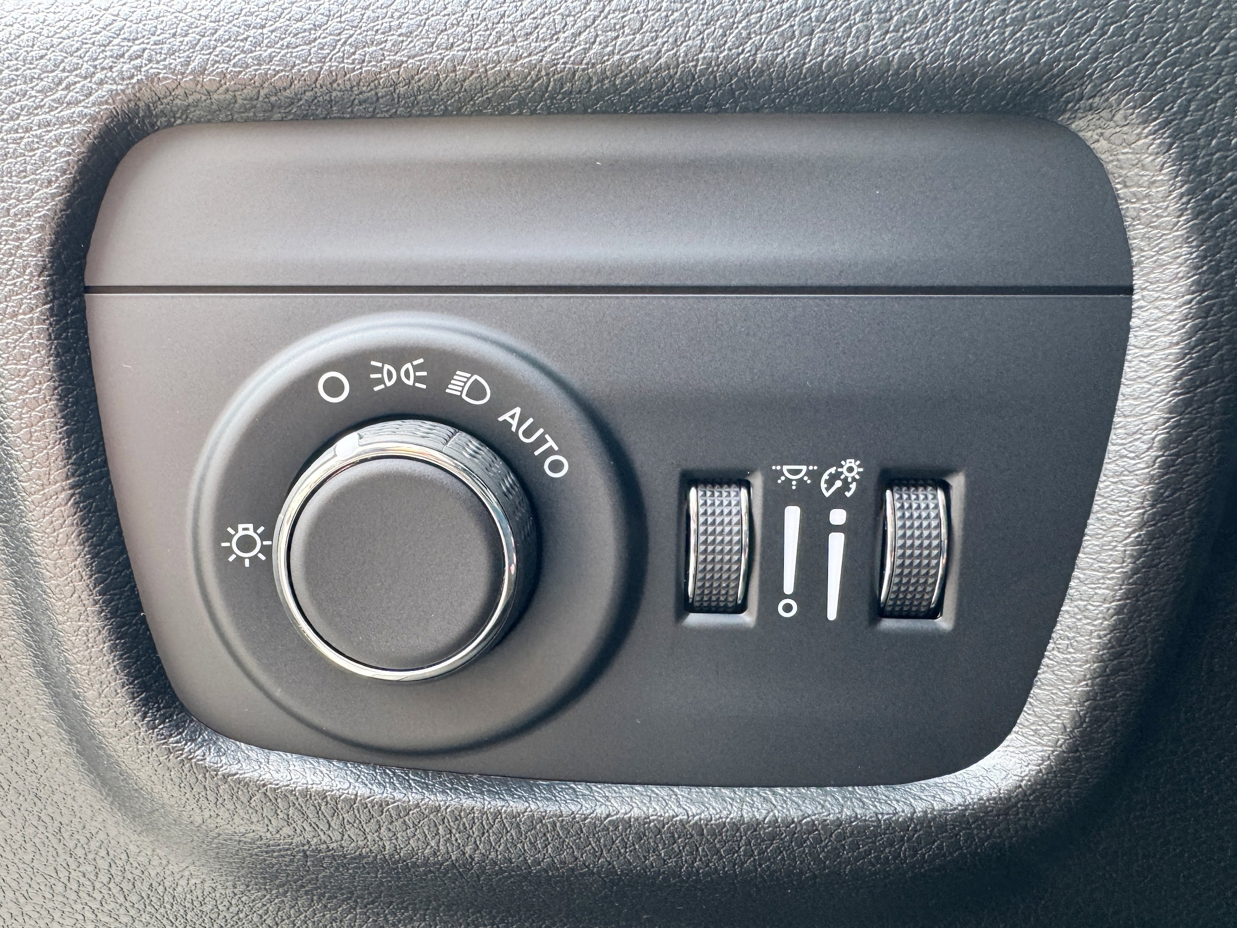 2025 Jeep Grand Cherokee L Altitude - Photo 16