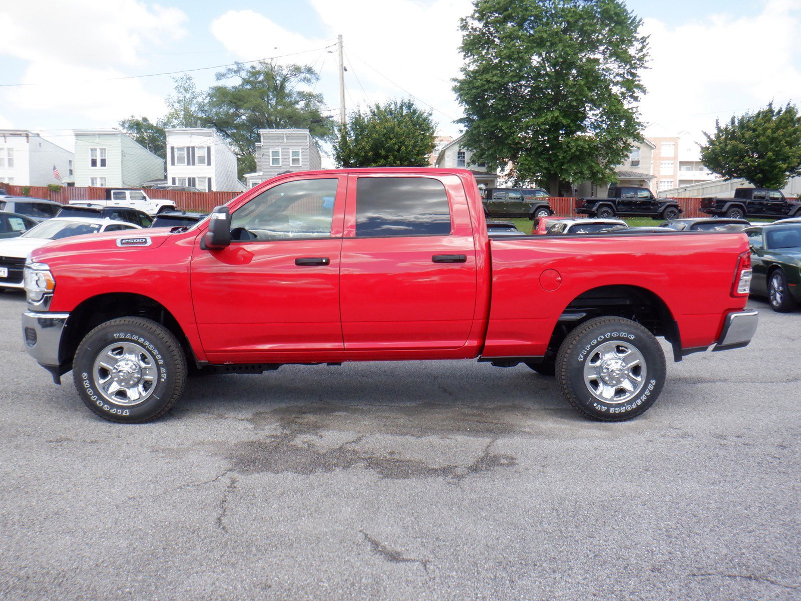 2024 Ram 2500 Tradesman photo 2