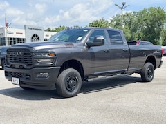 2025 Ram 2500 TRADESMAN CREW CAB 4X4 8' BOX Pickup