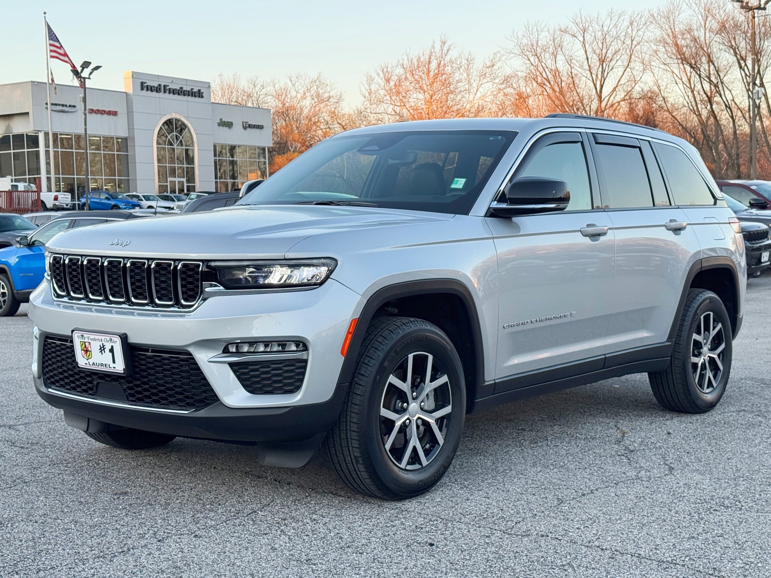 2024 Jeep Grand Cherokee Limited's photo