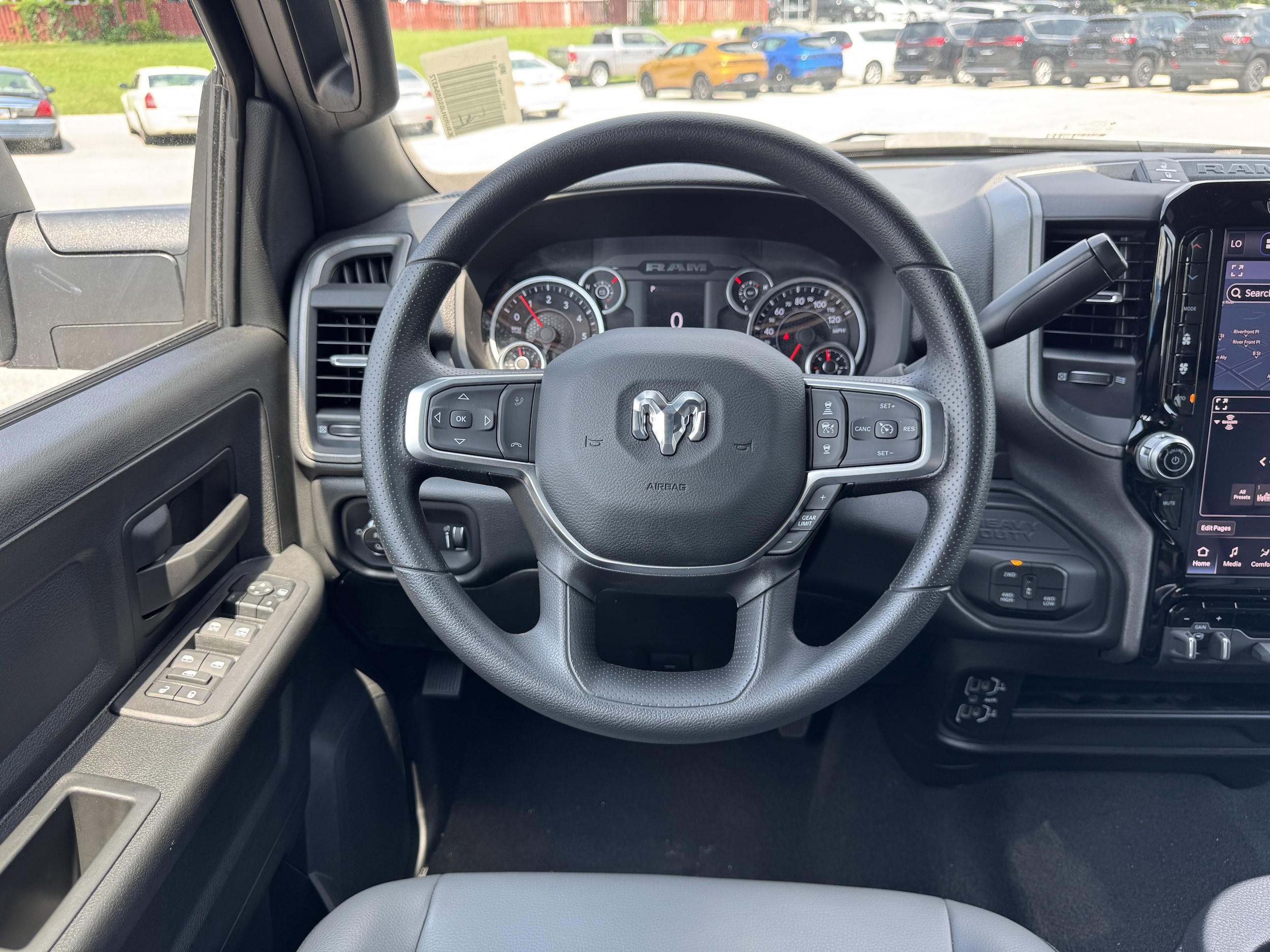 2025 RAM 2500 Tradesman - Photo 16