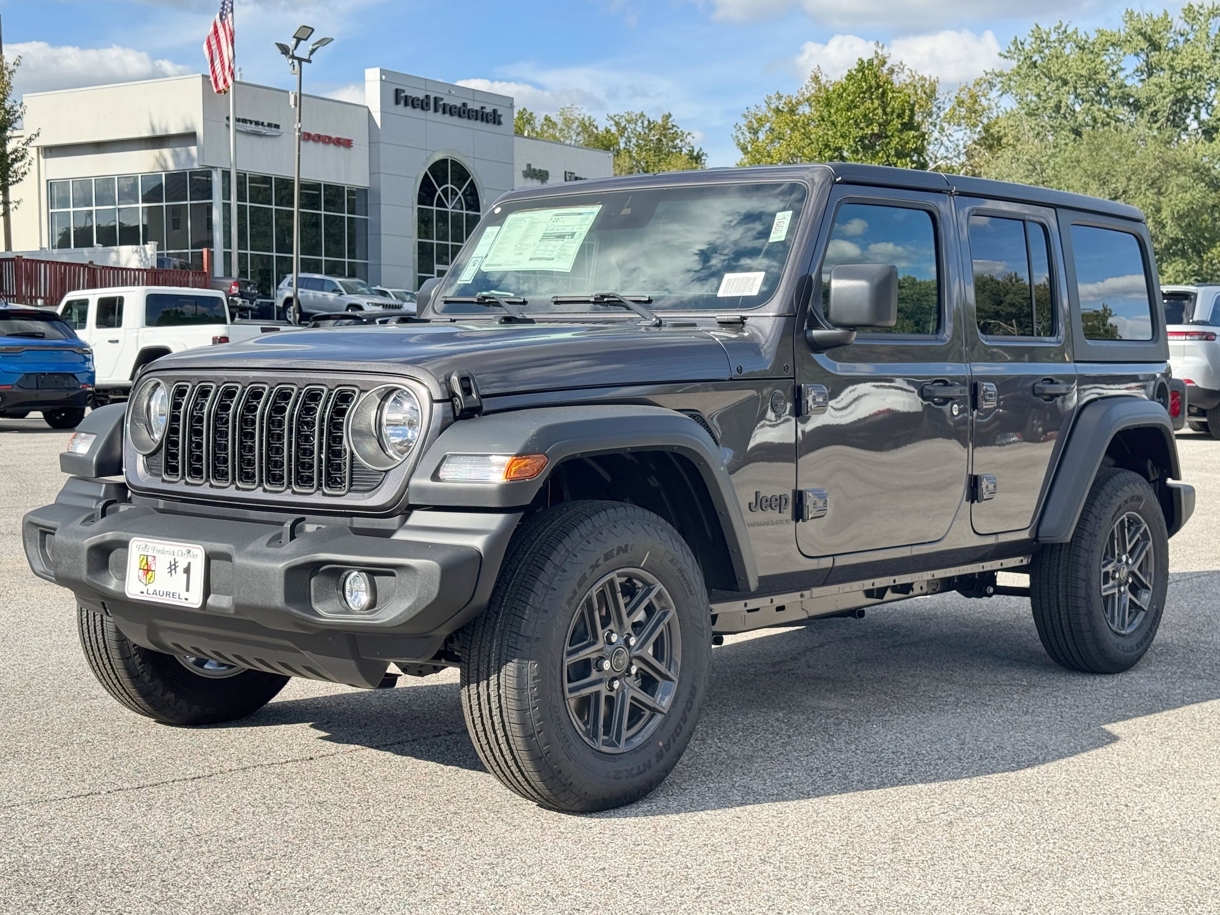 2025 Jeep Wrangler 4-Door Sport S's photo