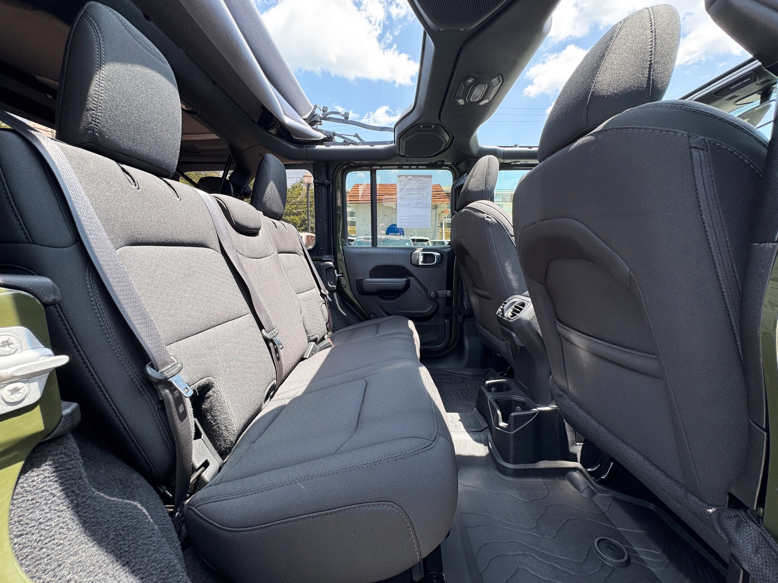 2022 Jeep Wrangler Unlimited Willys Sport - Photo 20