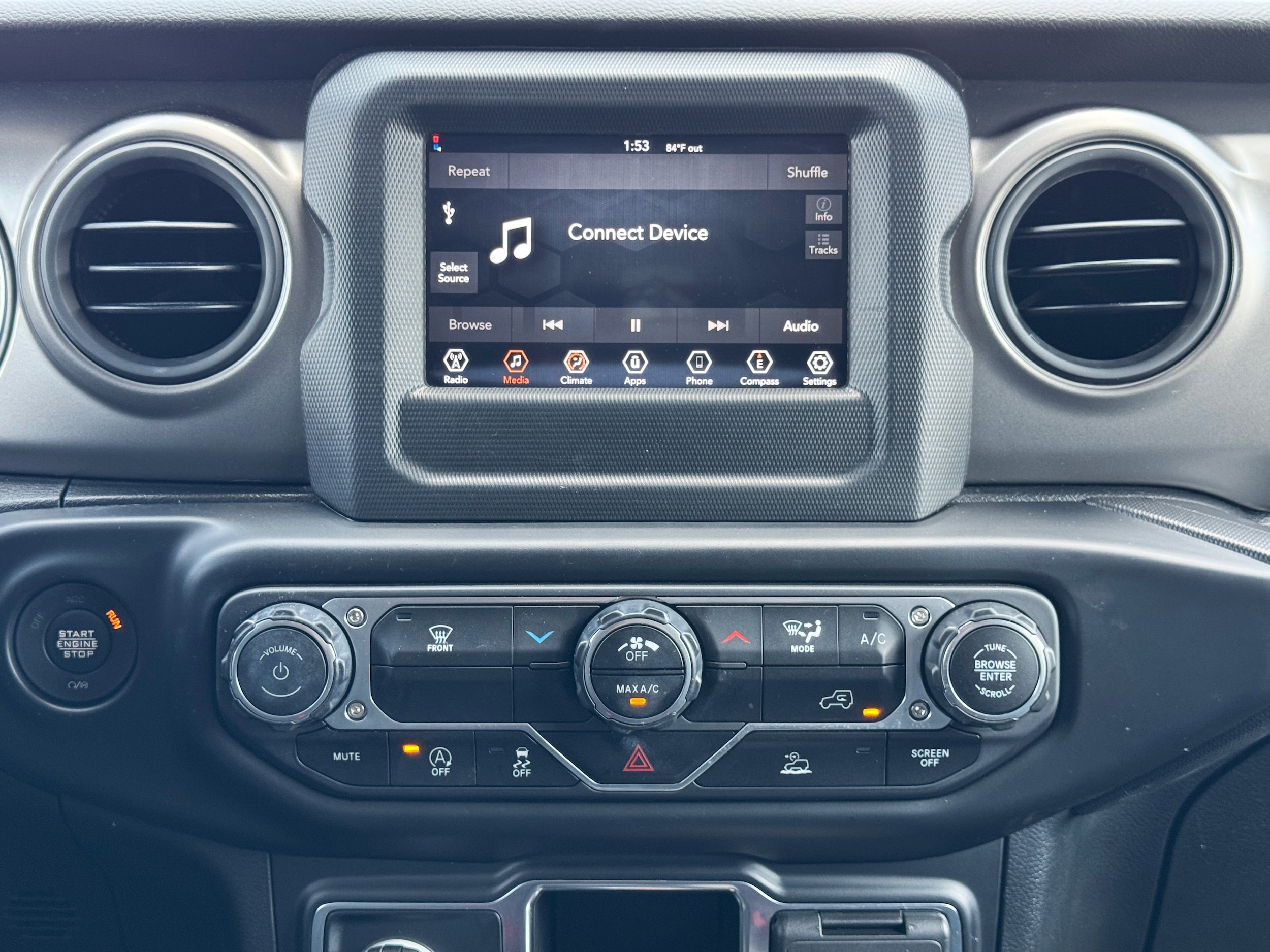2022 Jeep Wrangler Unlimited Willys Sport - Photo 30