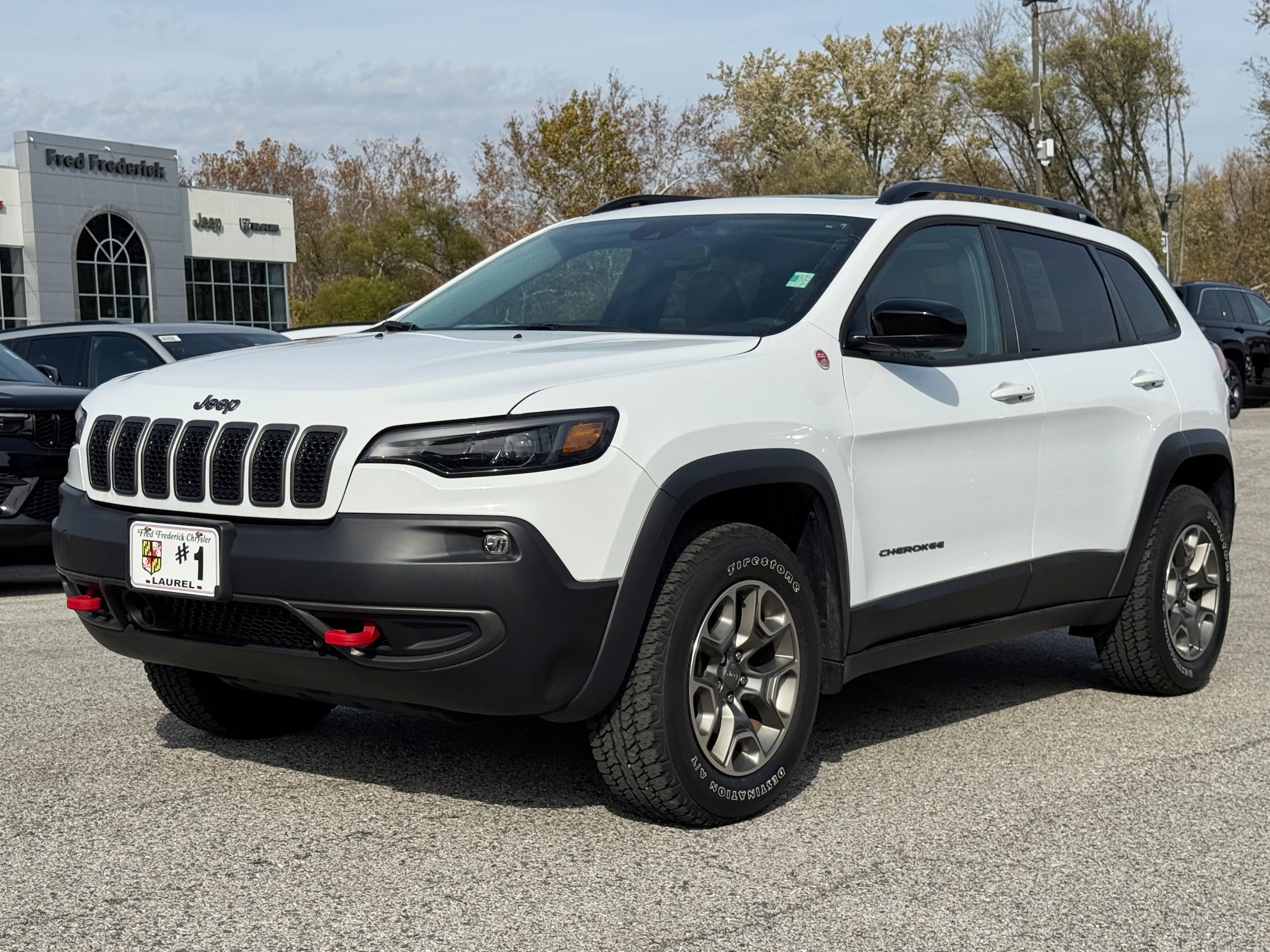 2022 Jeep Cherokee Trailhawk's photo