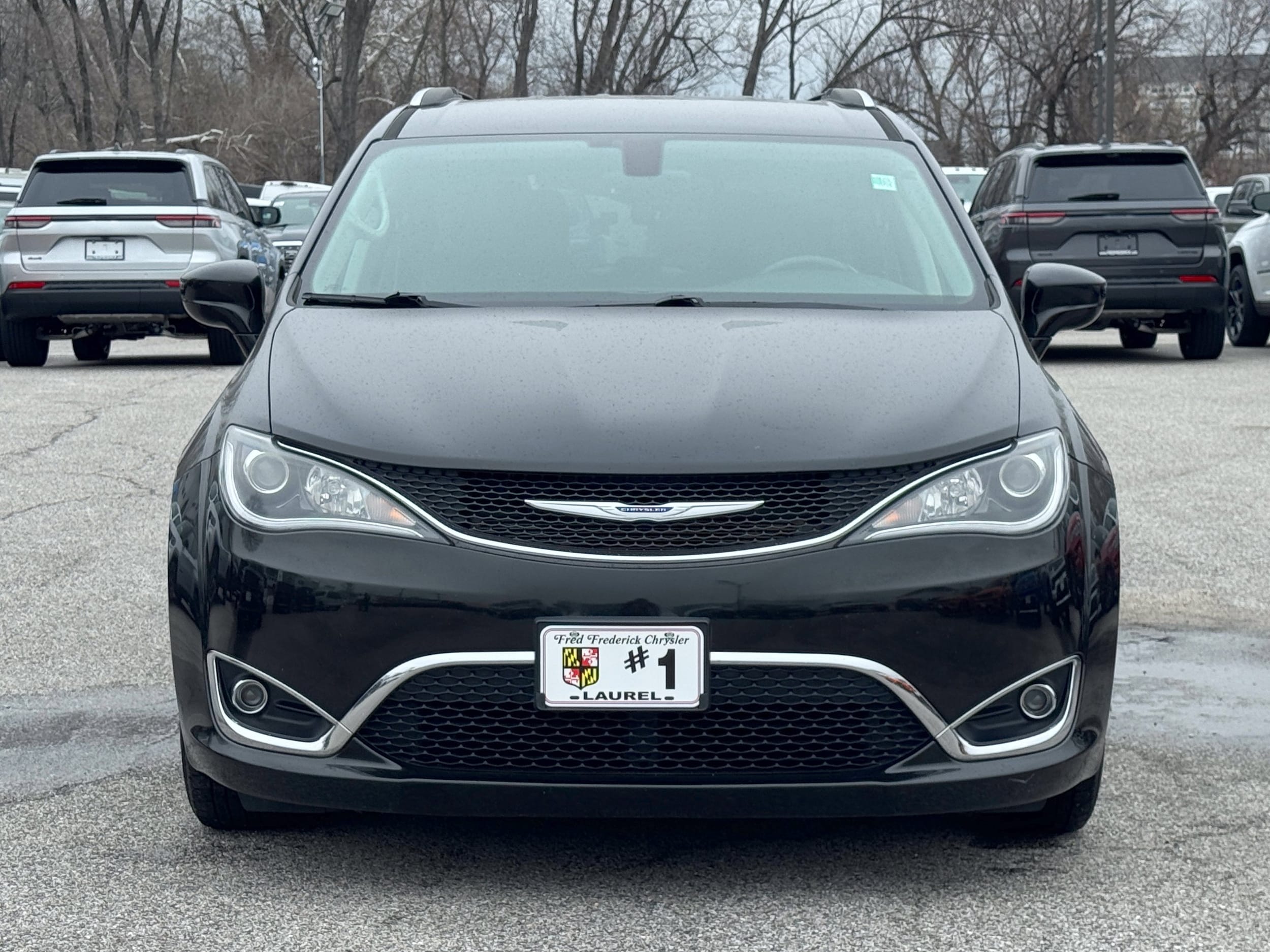 Used 2019 Chrysler Pacifica Touring L with VIN 2C4RC1BGXKR627215 for sale in Laurel, MD