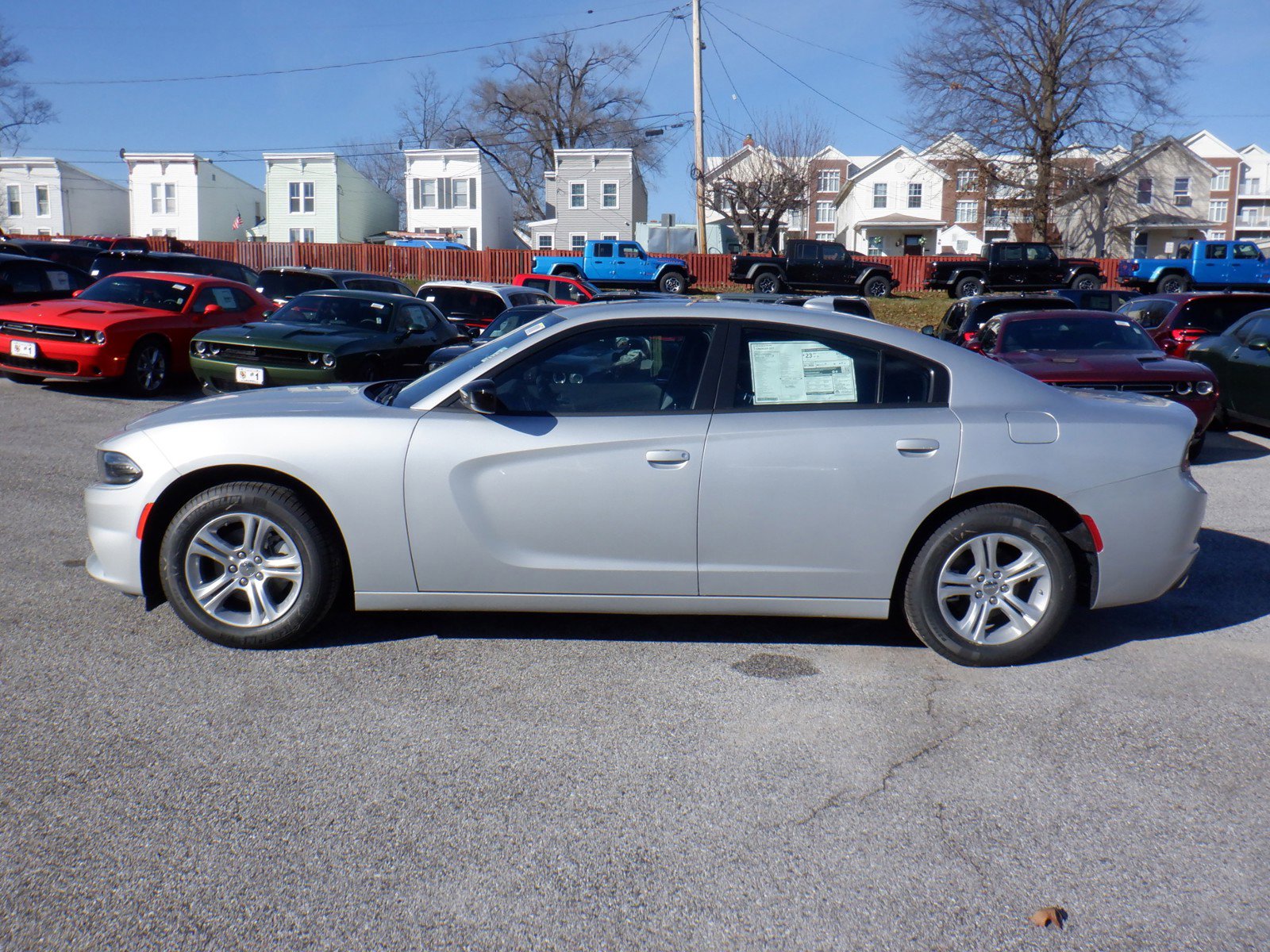 2023 Dodge Charger SXT photo 2