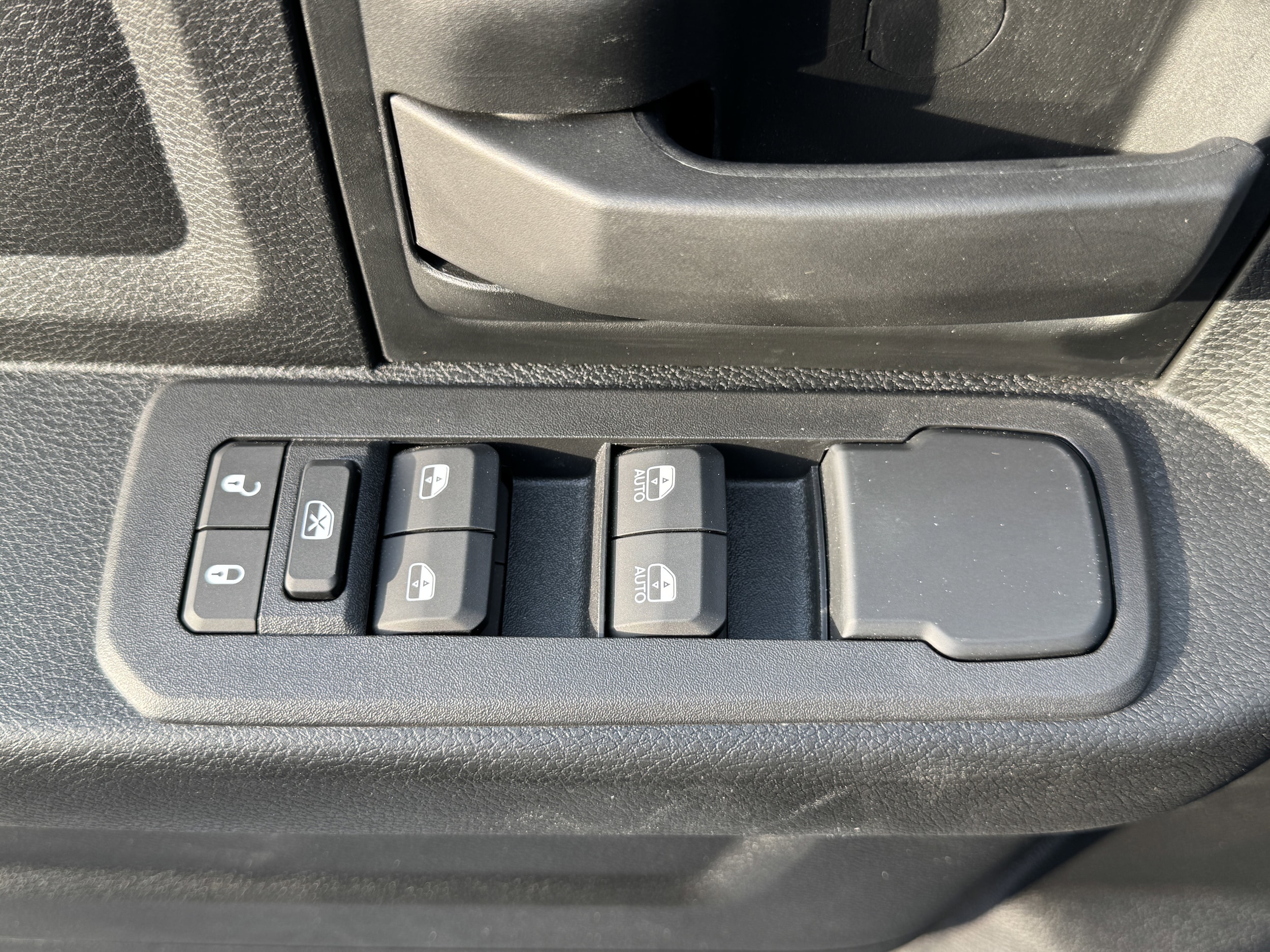 2025 RAM 2500 Tradesman - Photo 21